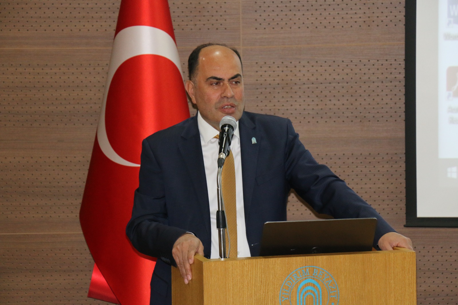 WhatsApp Image 2024-11-14 at 16.36.05 (1).jpeg