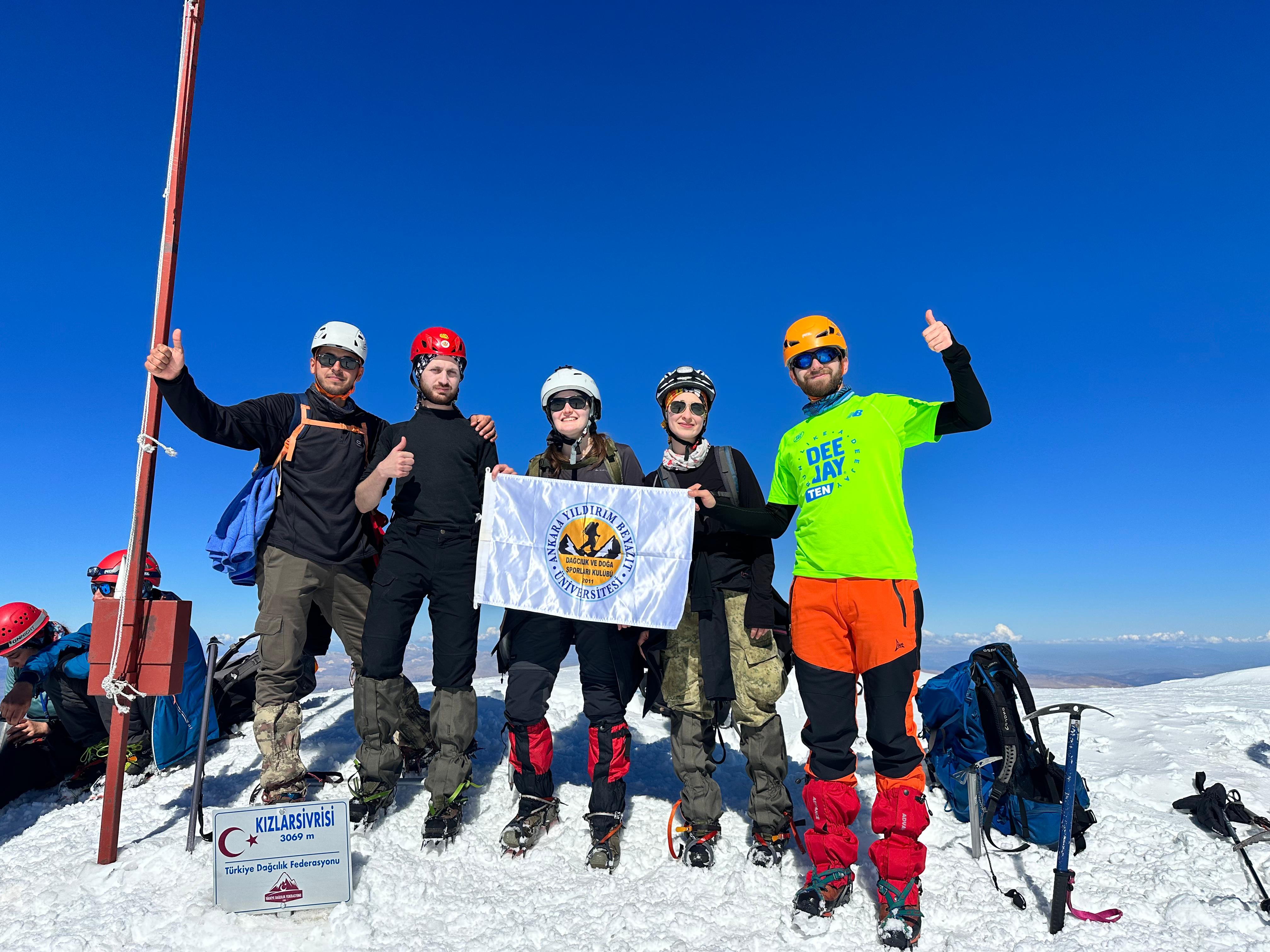 WhatsApp Image 2024-02-29 at 15.26.37 (1).jpeg