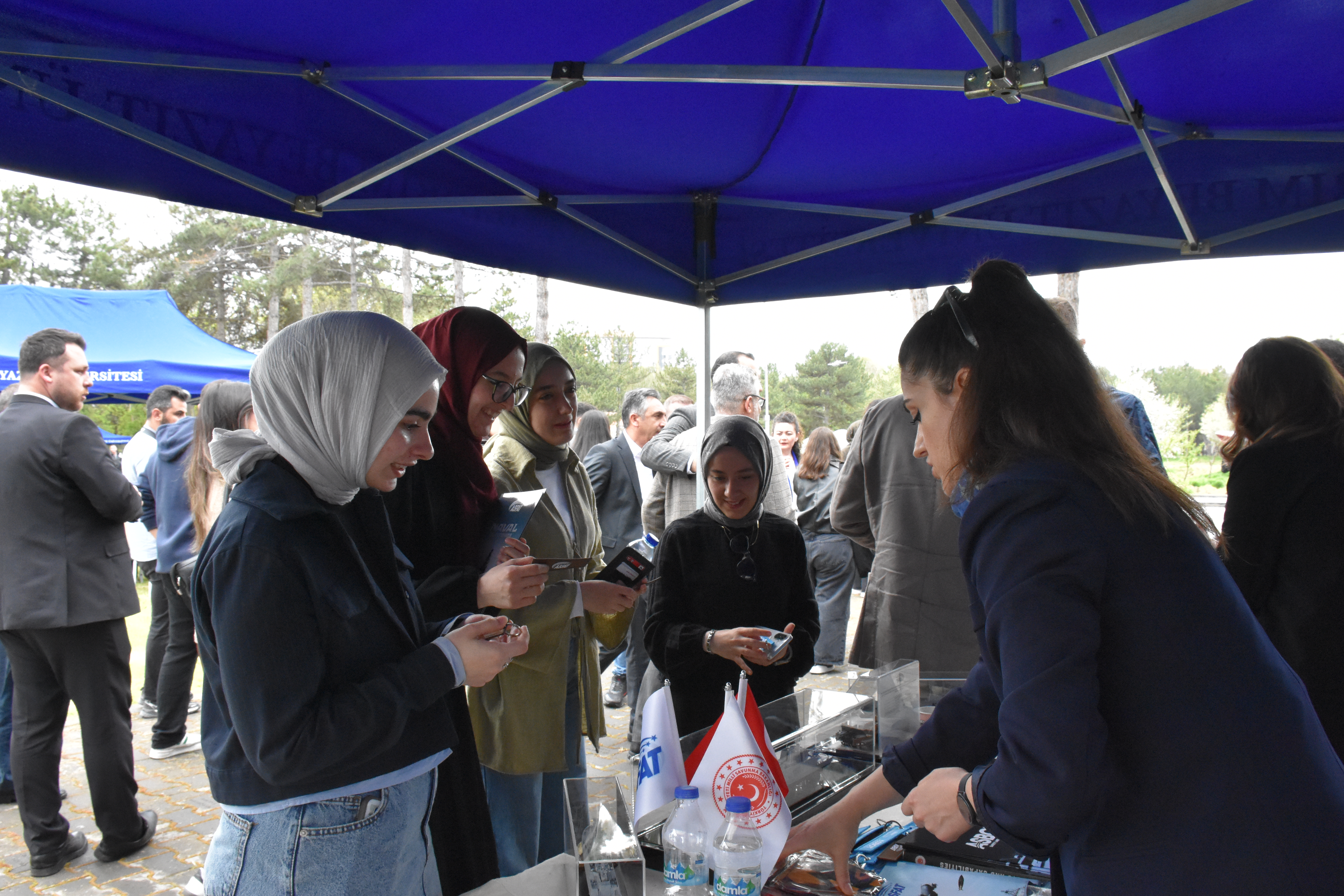 Ankara Yıldırım Beyazıt Üniversitesi Galeri Resmi