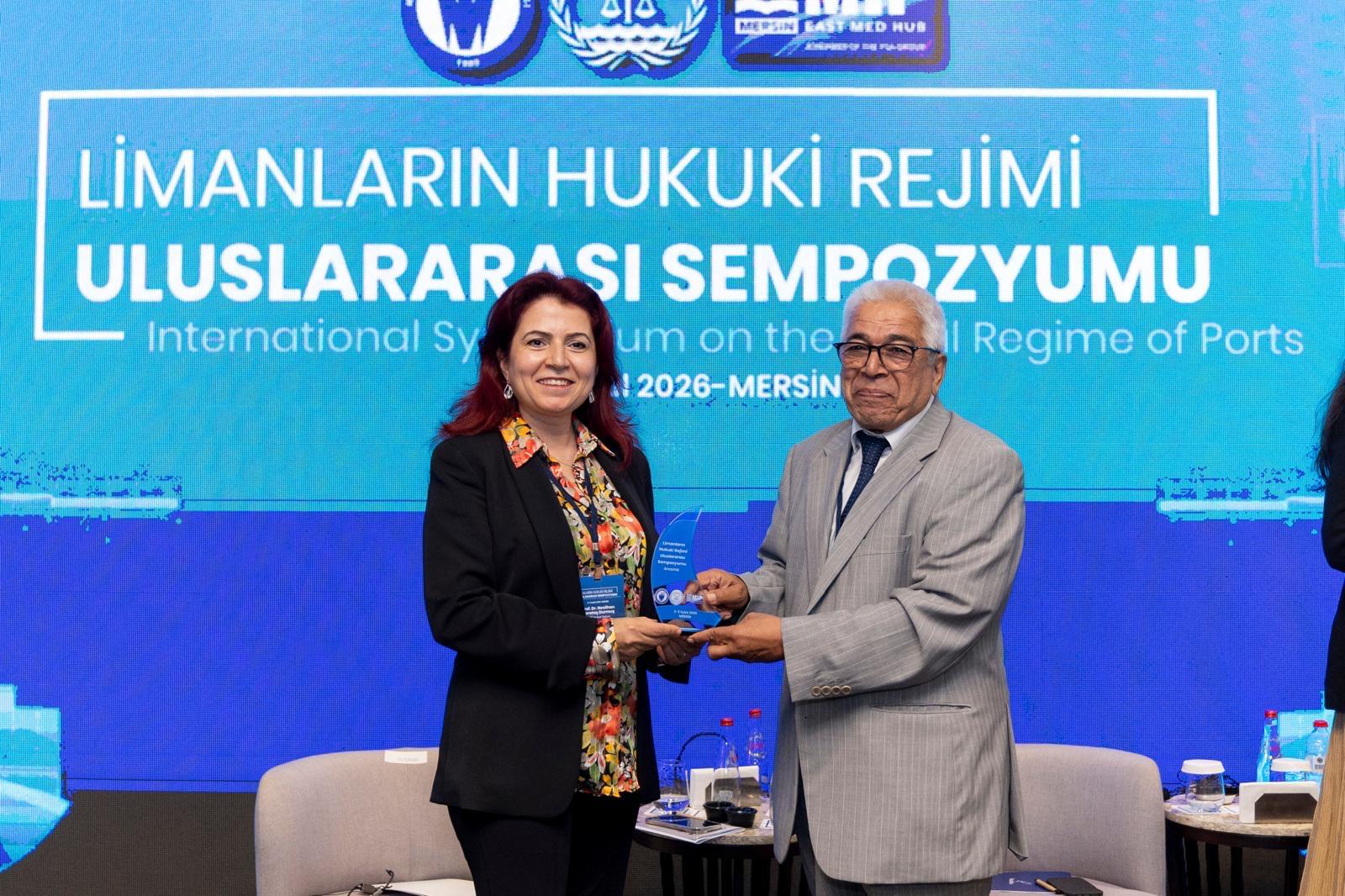 Ankara Yıldırım Beyazıt Üniversitesi Galeri Resmi