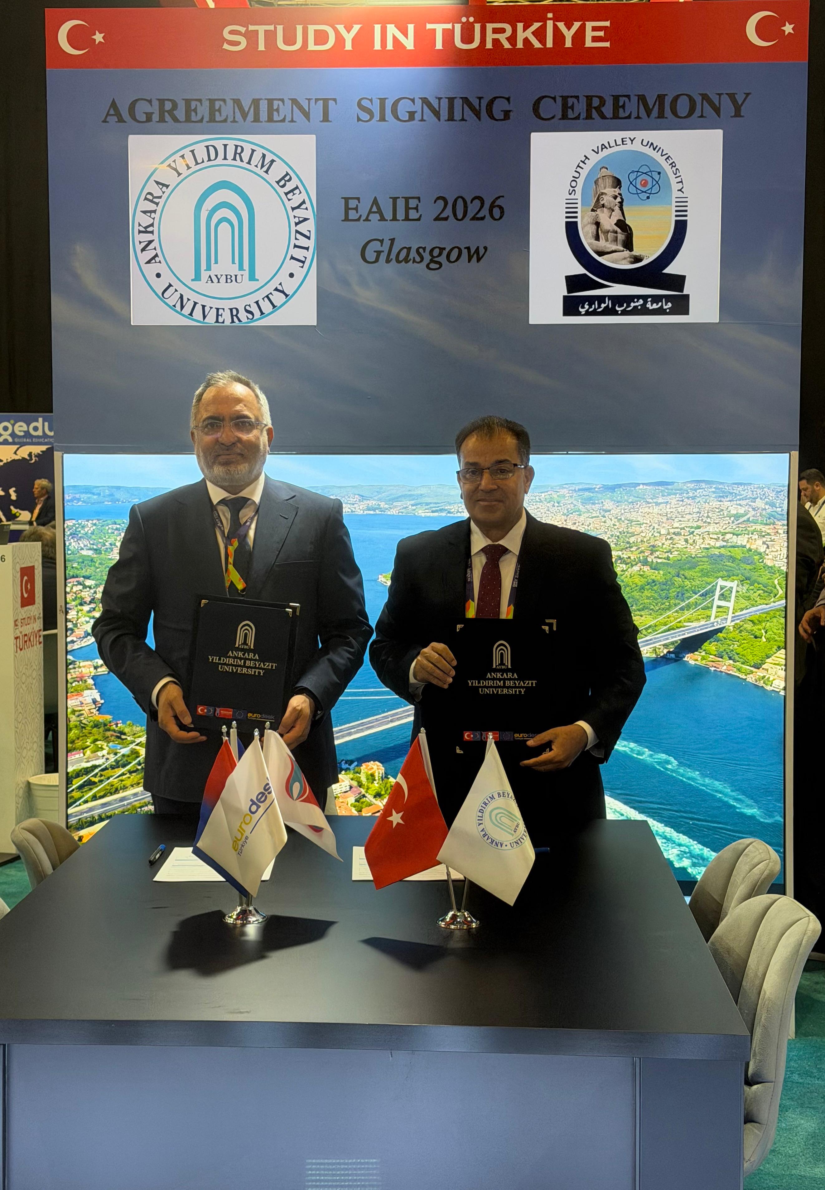 Ankara Yıldırım Beyazıt Üniversitesi Galeri Resmi