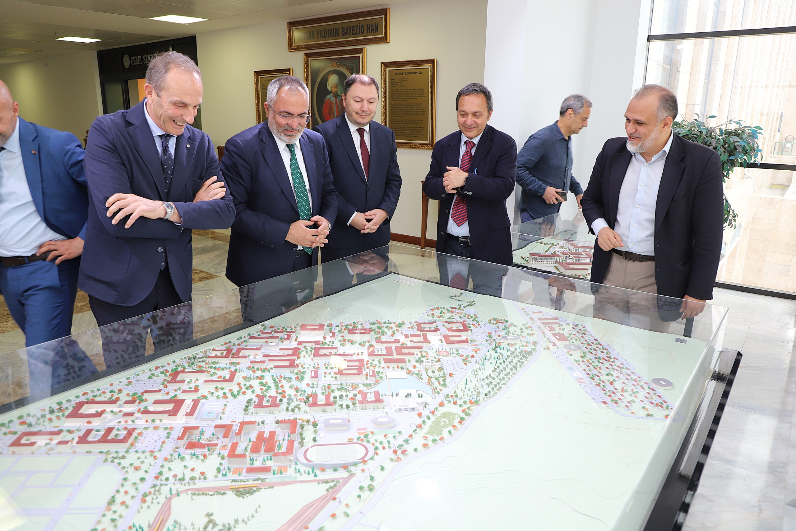 Ankara Yıldırım Beyazıt Üniversitesi Galeri Resmi