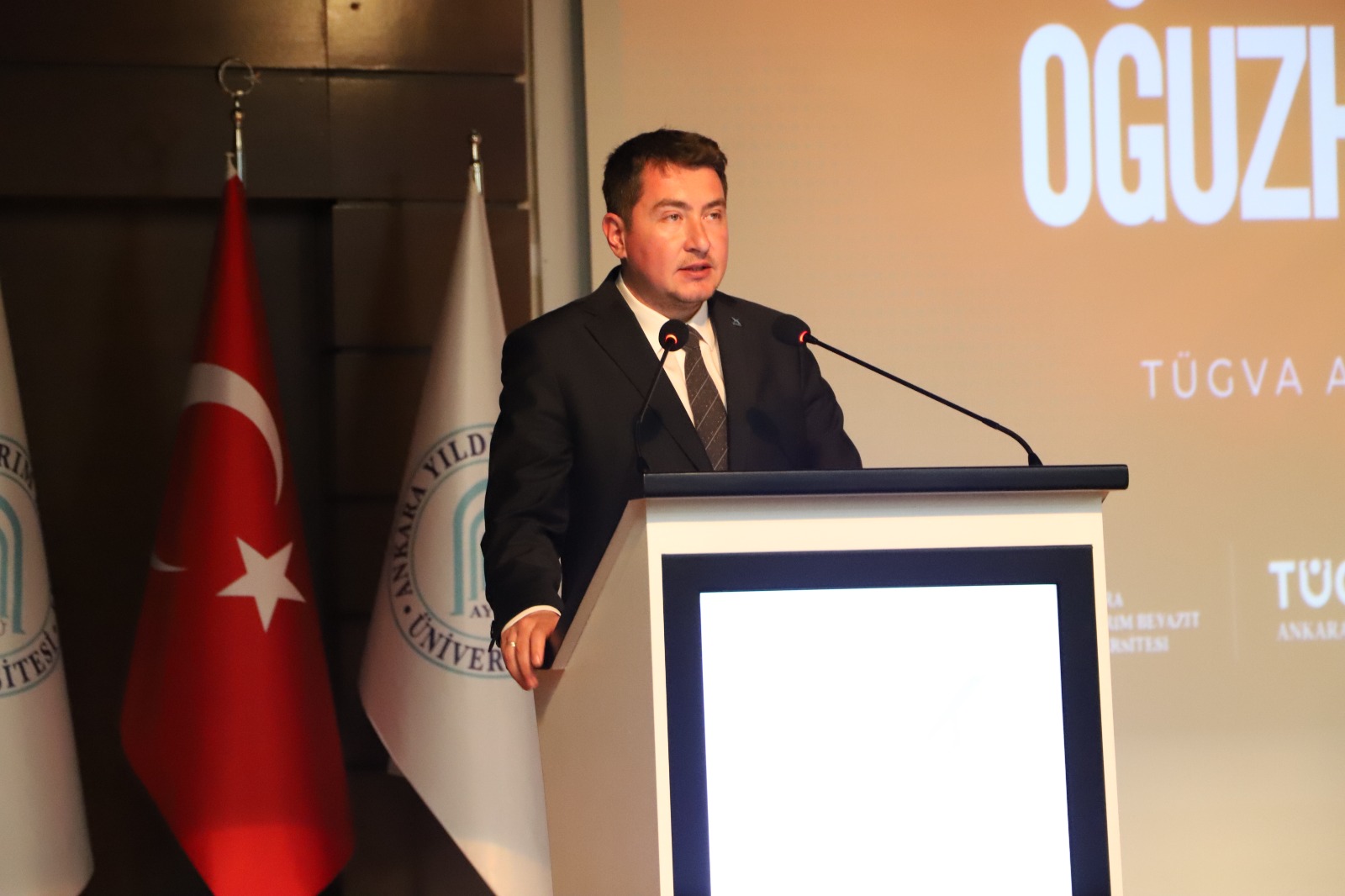 Ankara Yıldırım Beyazıt Üniversitesi Galeri Resmi