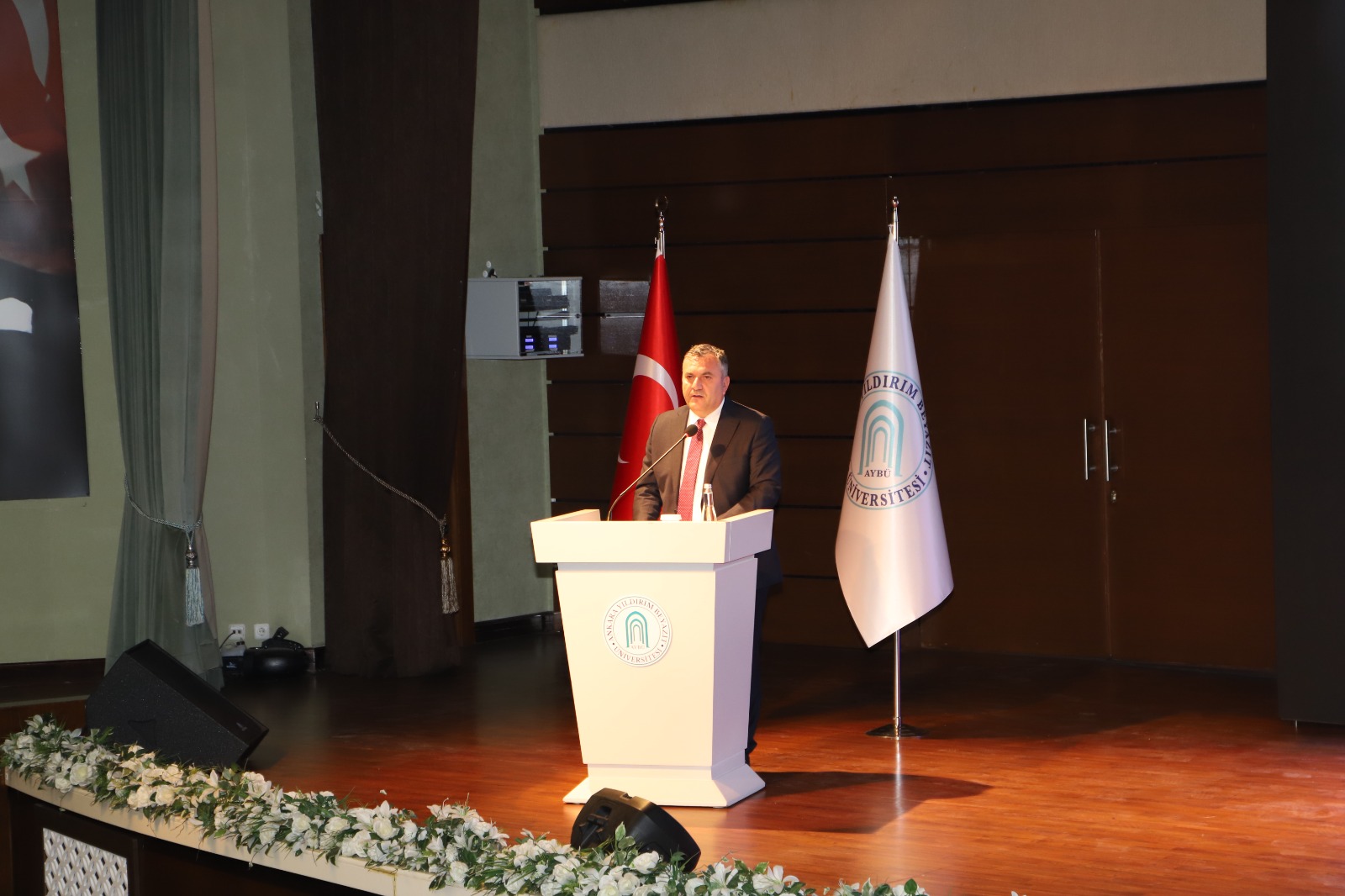 Ankara Yıldırım Beyazıt Üniversitesi Galeri Resmi