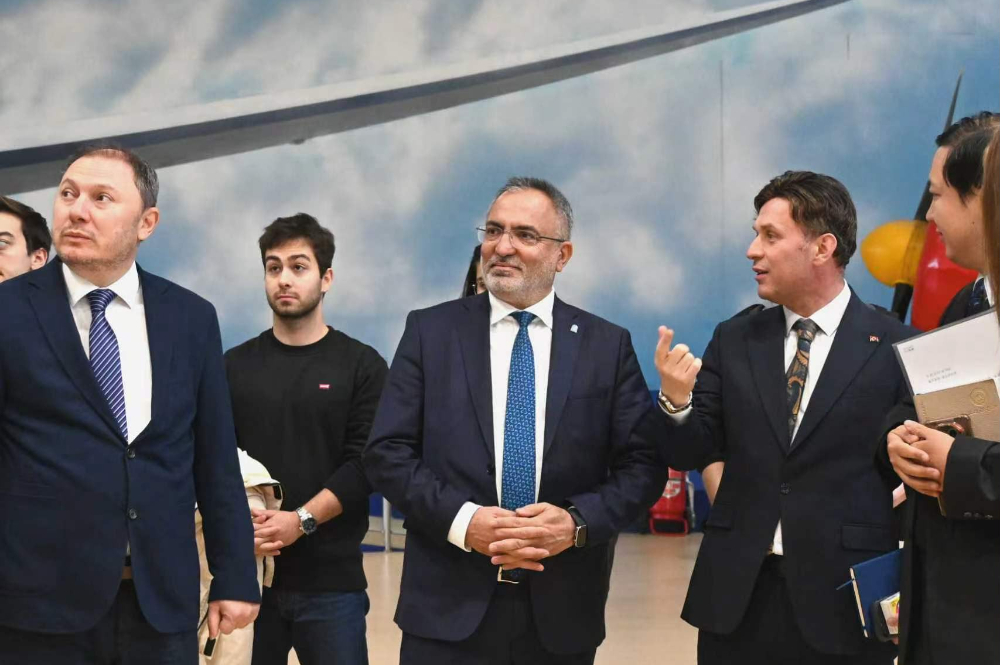 Ankara Yıldırım Beyazıt Üniversitesi Galeri Resmi