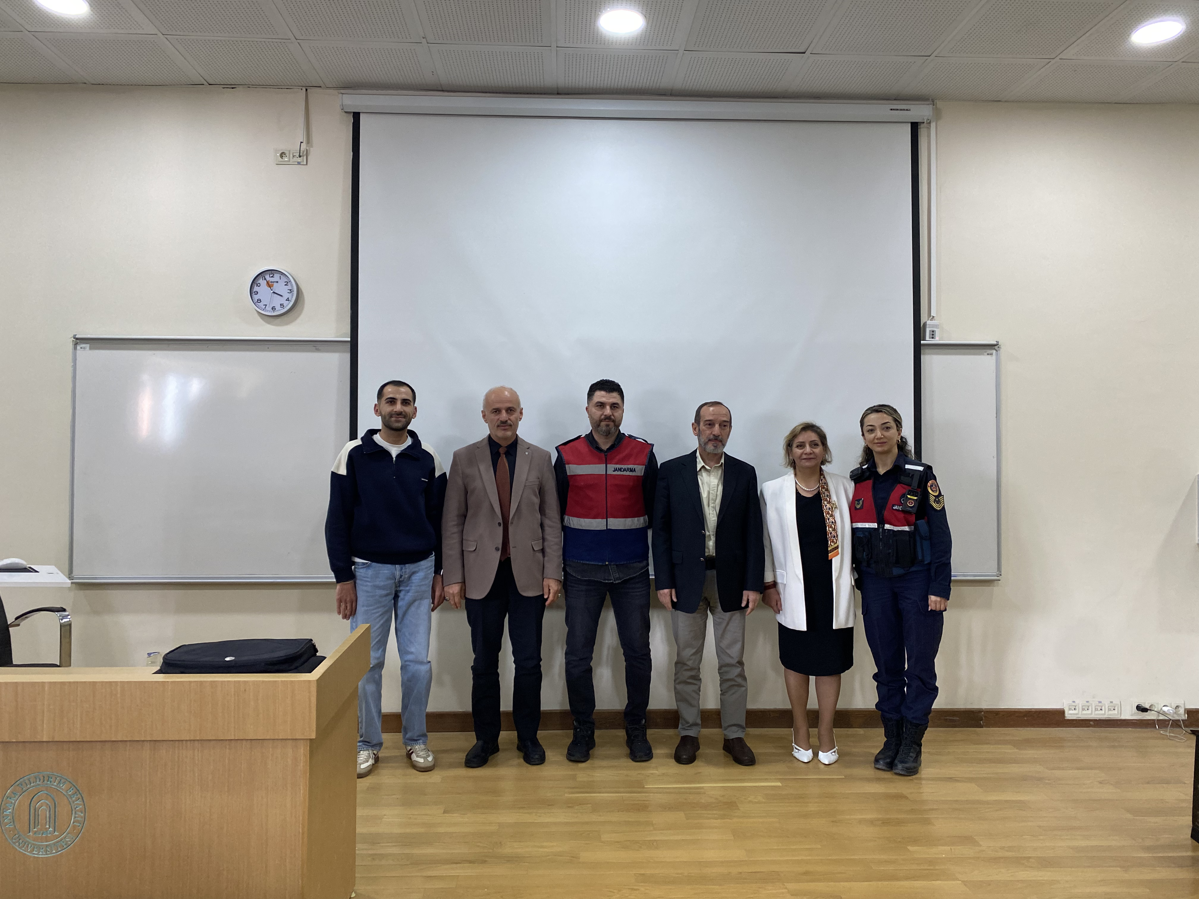 Ankara Yıldırım Beyazıt Üniversitesi Galeri Resmi