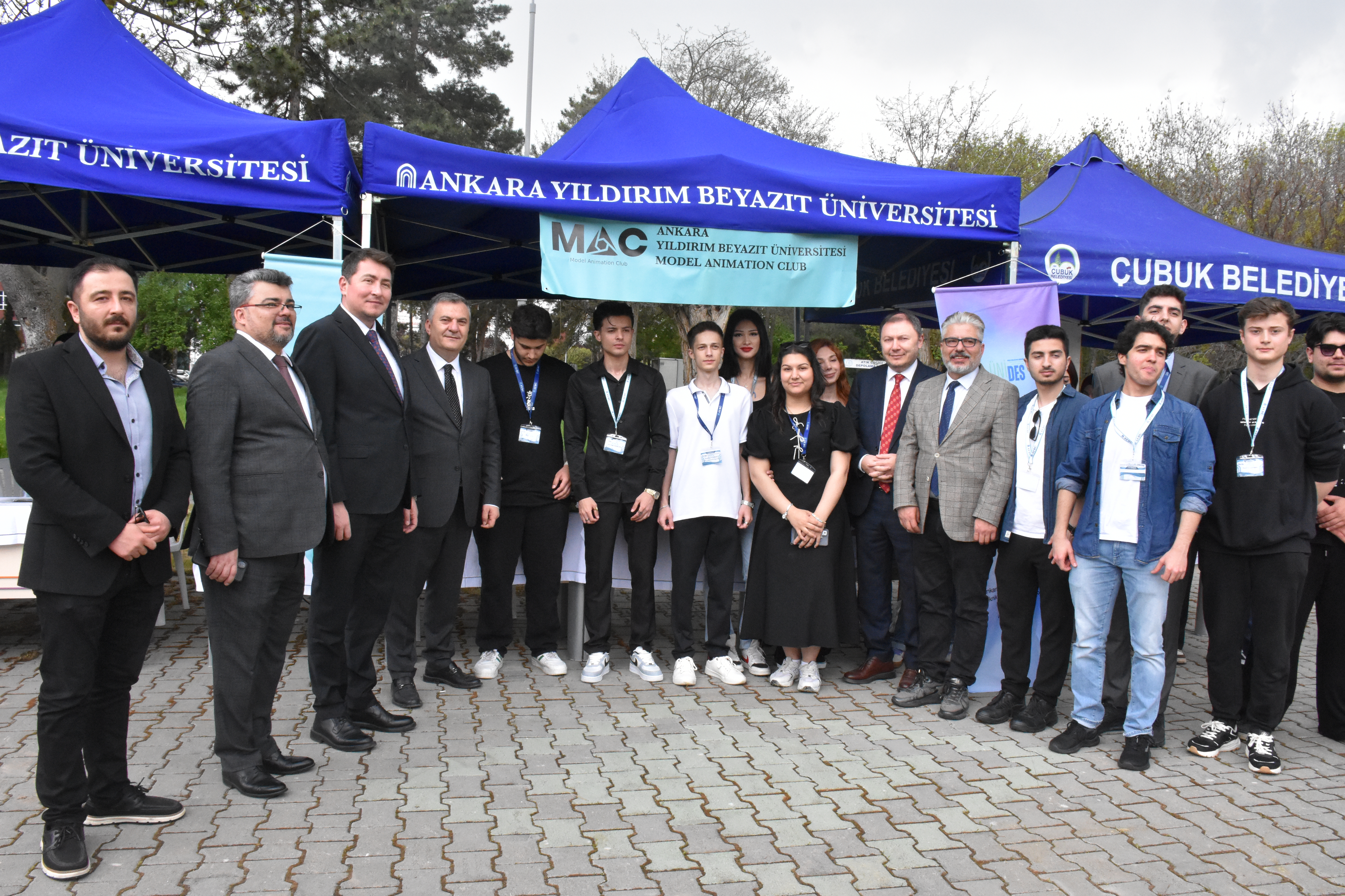 Bahar şenliği protokol ve öğrenci fotograf cekımı