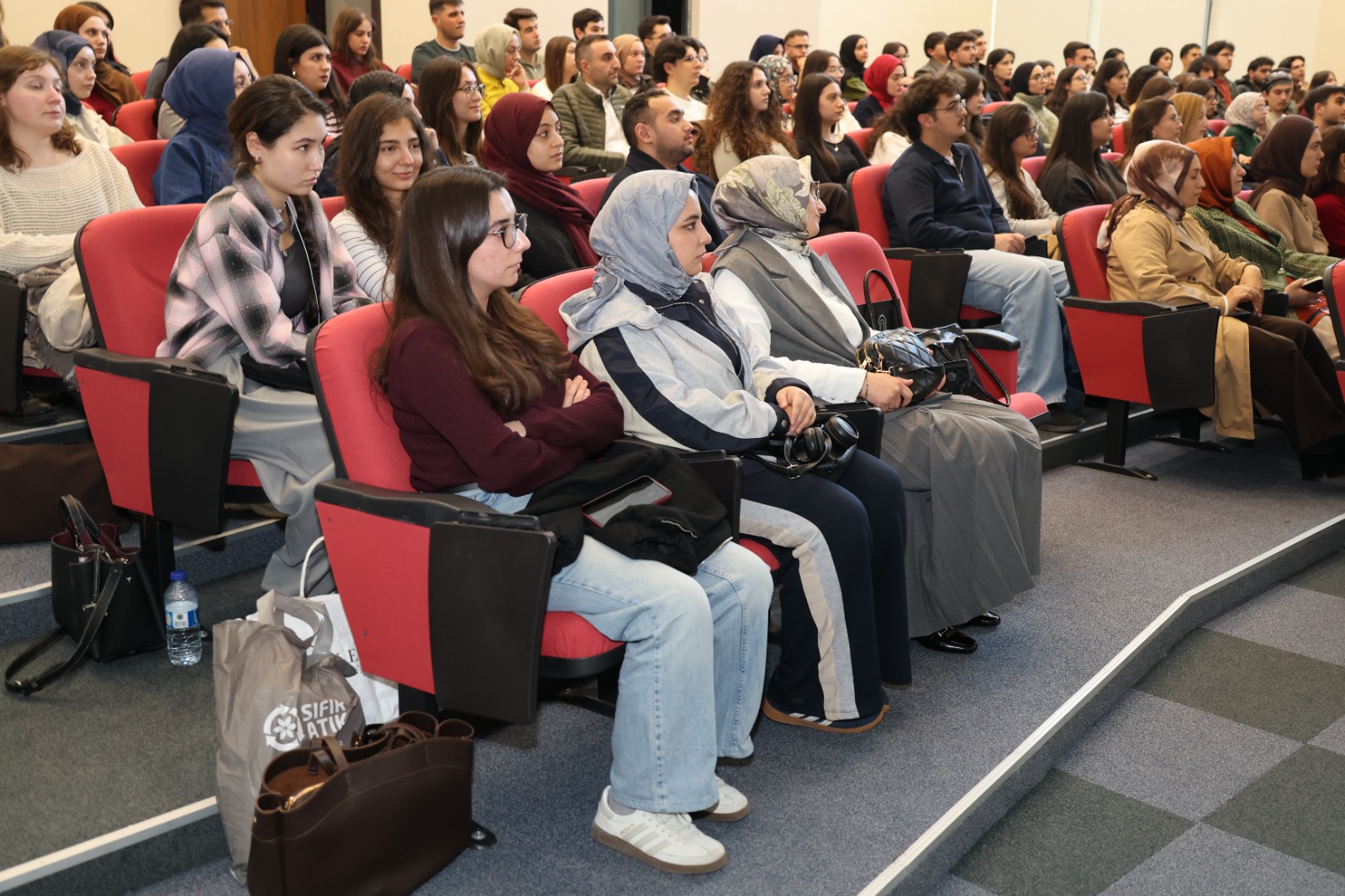 Ankara Yıldırım Beyazıt Üniversitesi Galeri Resmi