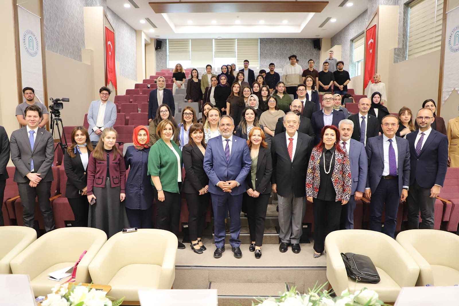 Ankara Yıldırım Beyazıt Üniversitesi Galeri Resmi
