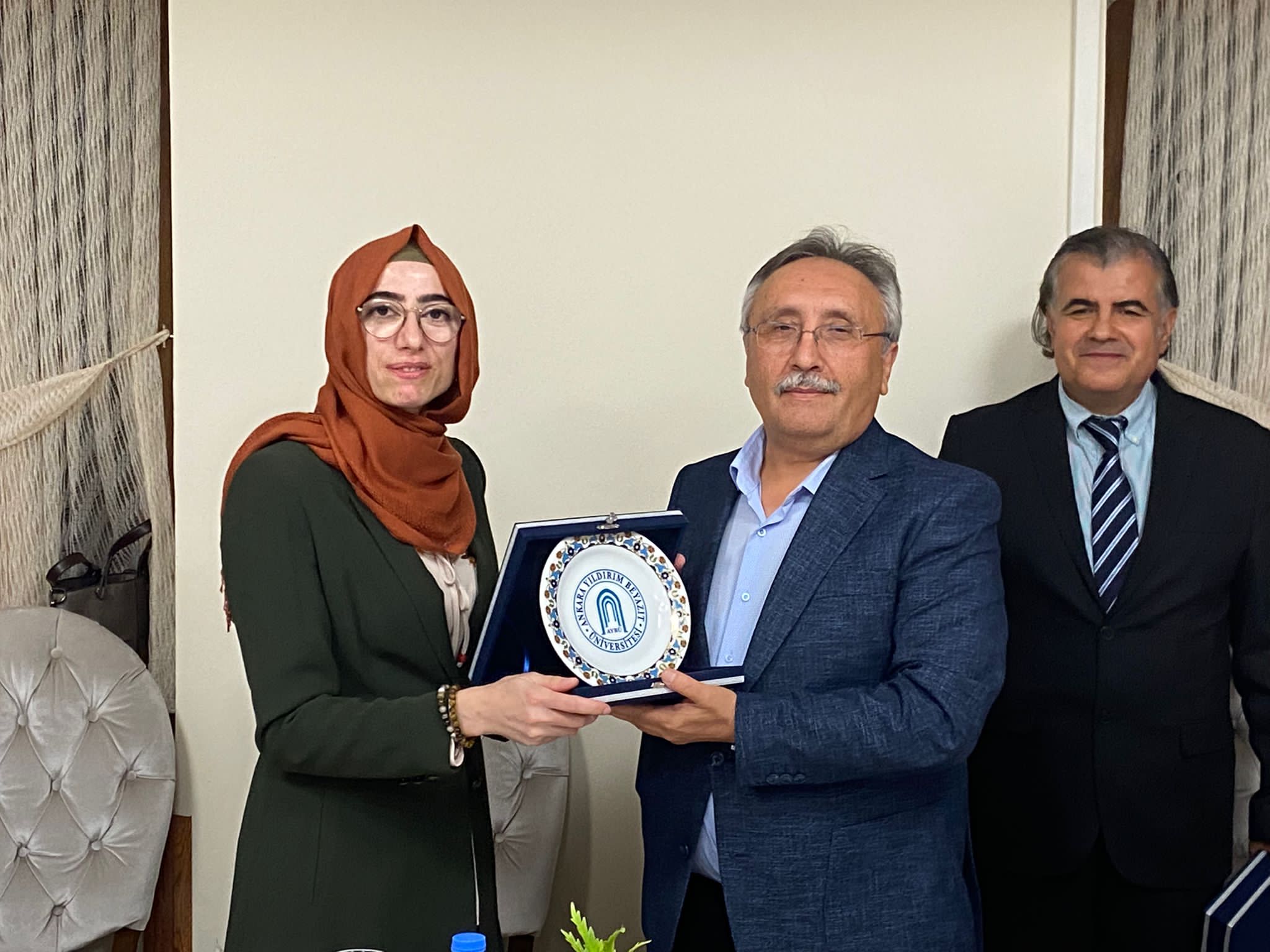 Ankara Yıldırım Beyazıt Üniversitesi Galeri Resmi