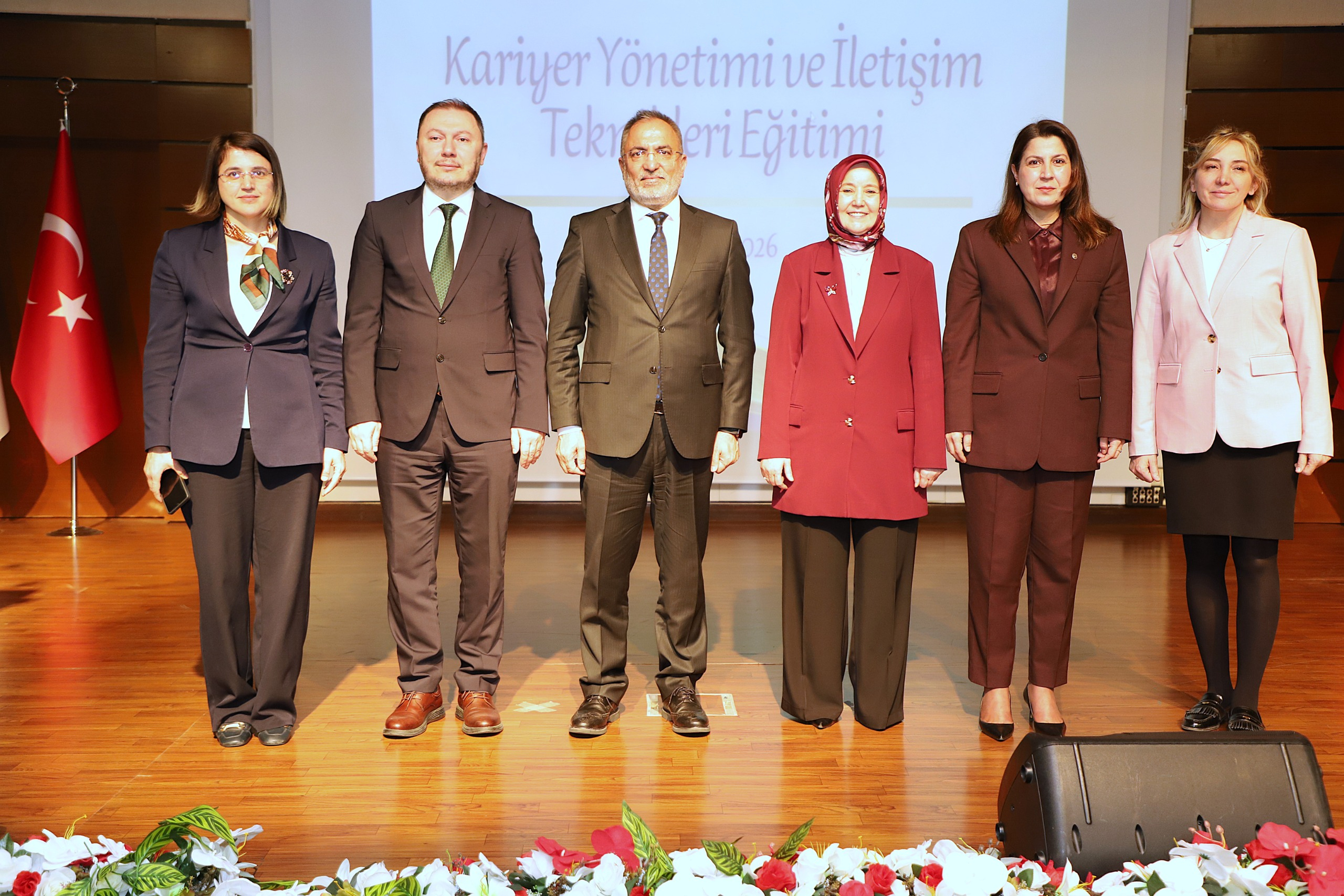 AYBÜ'de Kariyer Yönetimi ve İletişim Teknikleri Eğitimi Programı Gerçekleştirildi
