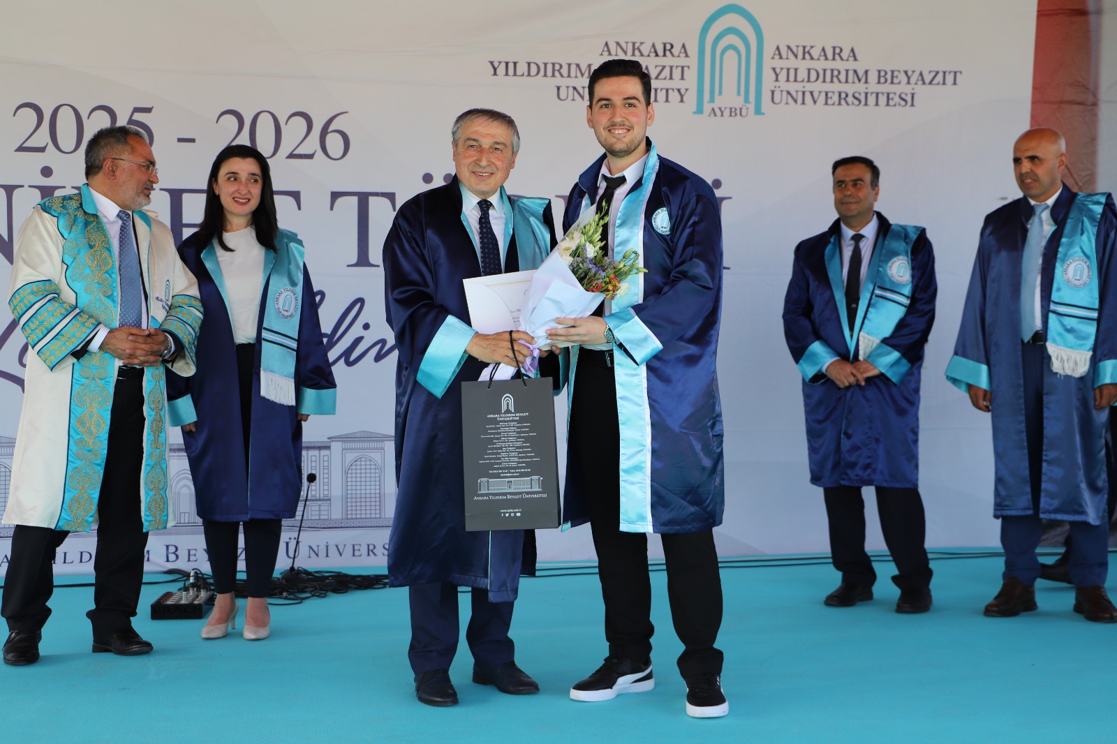 Ankara Yıldırım Beyazıt Üniversitesi Galeri Resmi