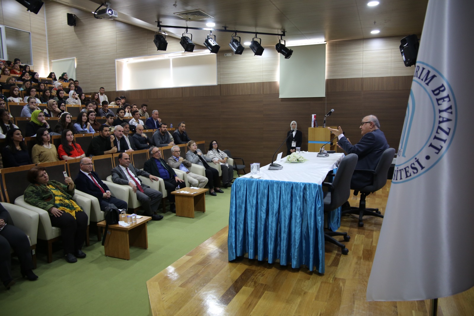 WhatsApp Image 2023-11-13 at 11.59.50.jpeg