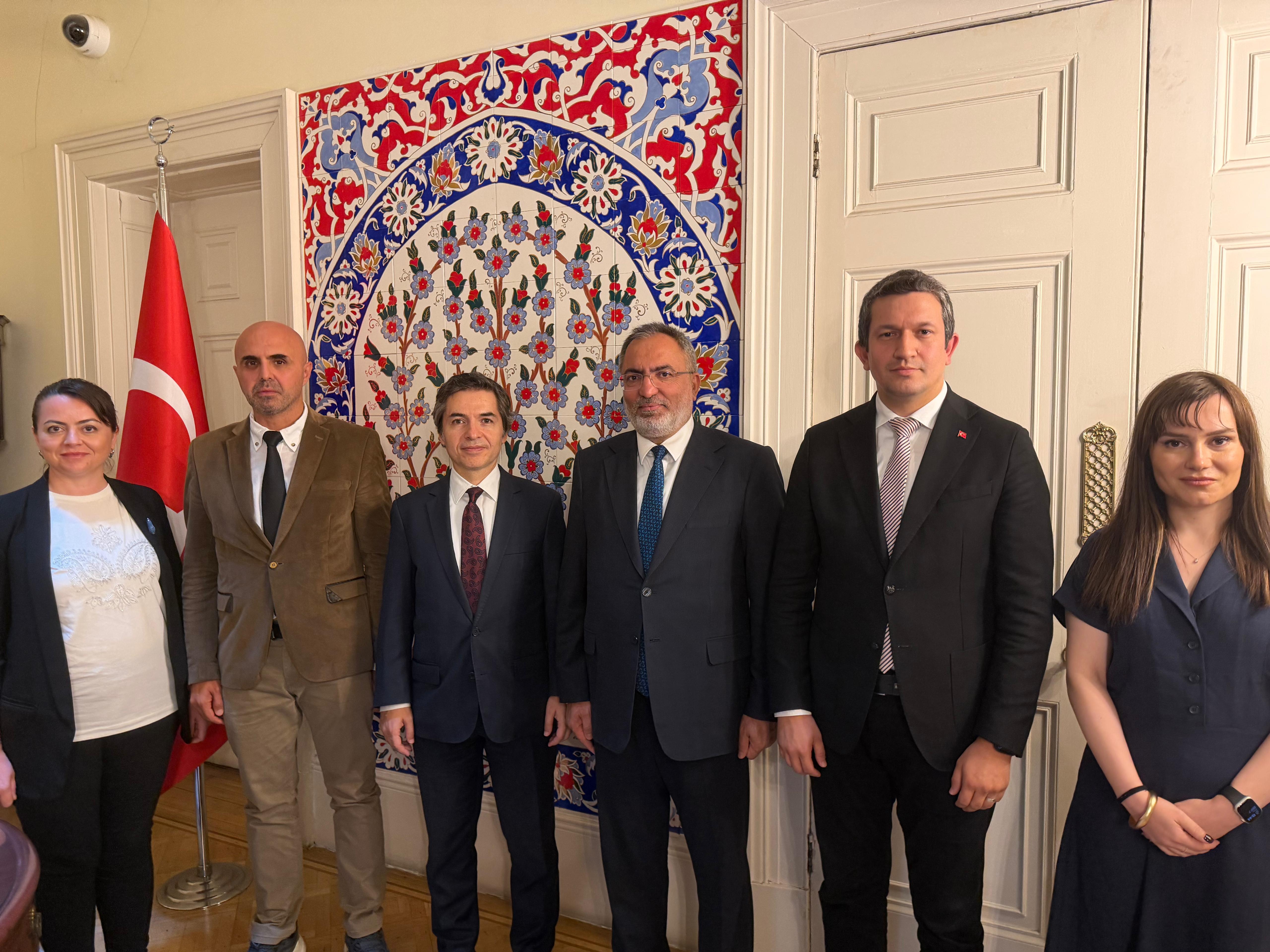 Ankara Yıldırım Beyazıt Üniversitesi Galeri Resmi