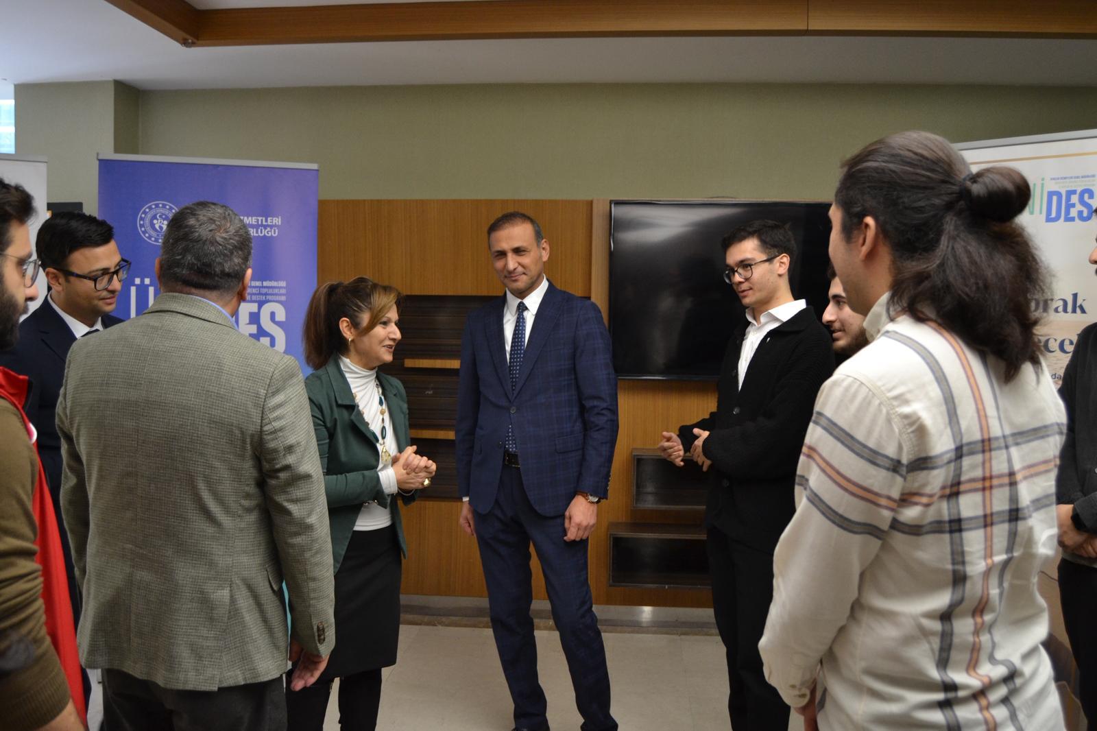Ankara Yıldırım Beyazıt Üniversitesi Galeri Resmi
