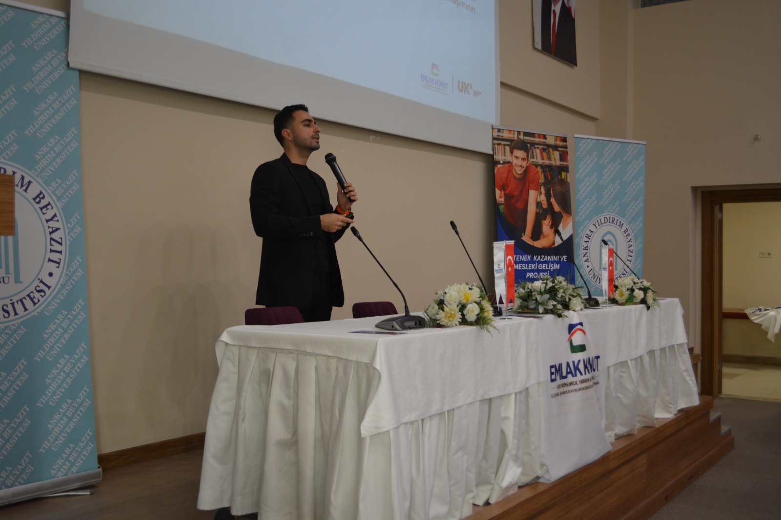 WhatsApp Image 2025-12-10 at 15.54.06 (3).jpeg