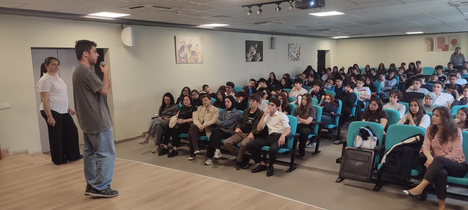Ankara Yıldırım Beyazıt Üniversitesi Galeri Resmi
