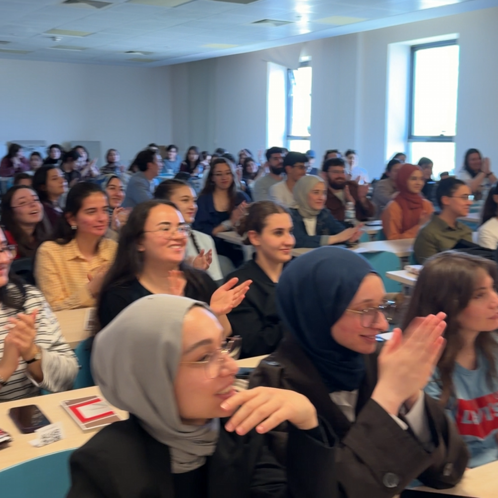 Ankara Yıldırım Beyazıt Üniversitesi Galeri Resmi