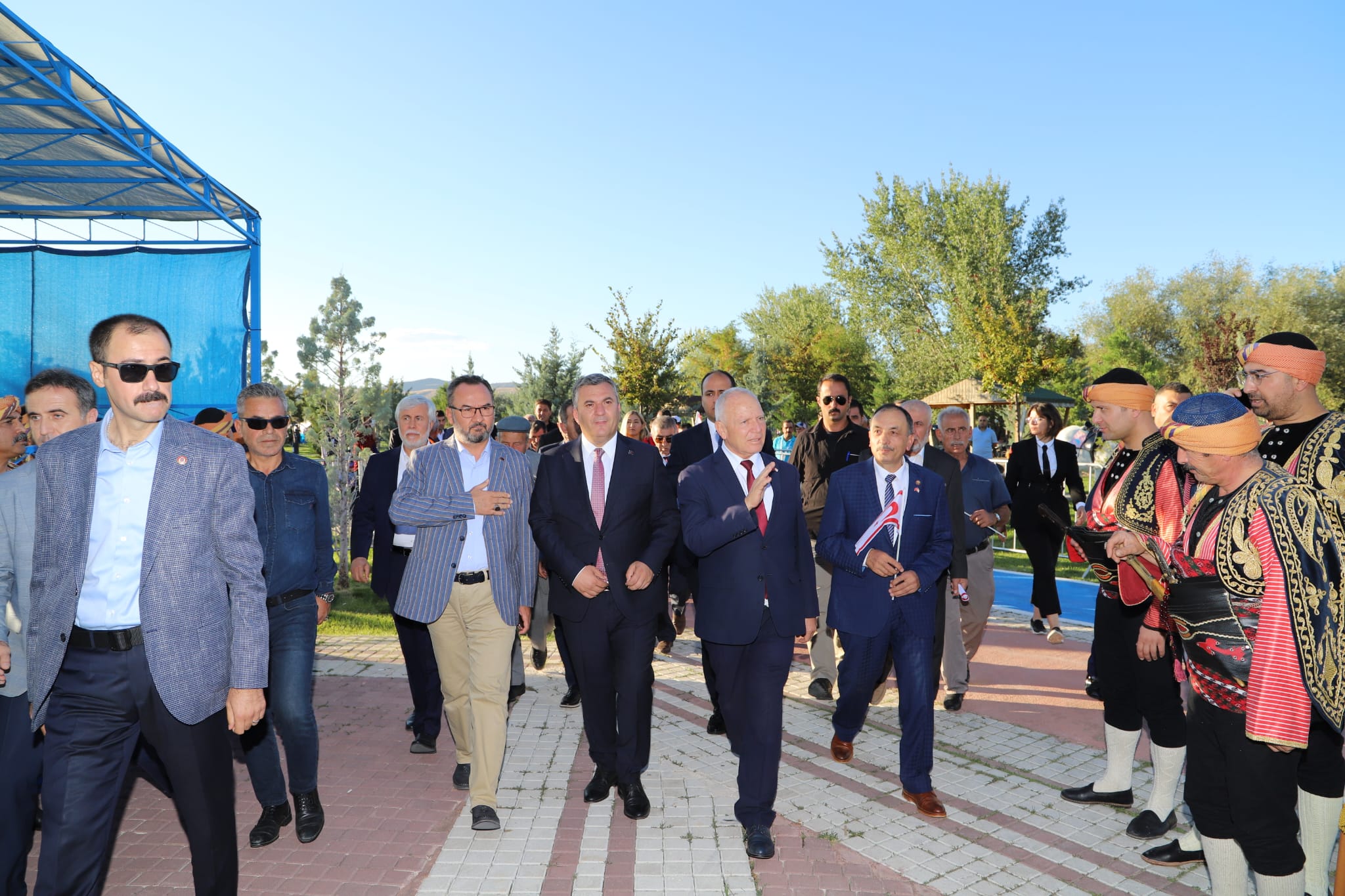 WhatsApp Image 2022-09-09 at 16.39.23.jpeg