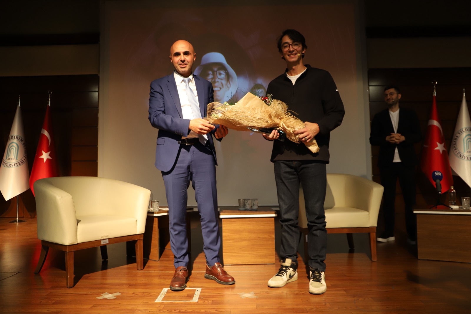 WhatsApp Image 2025-12-02 at 16.11.08.jpeg