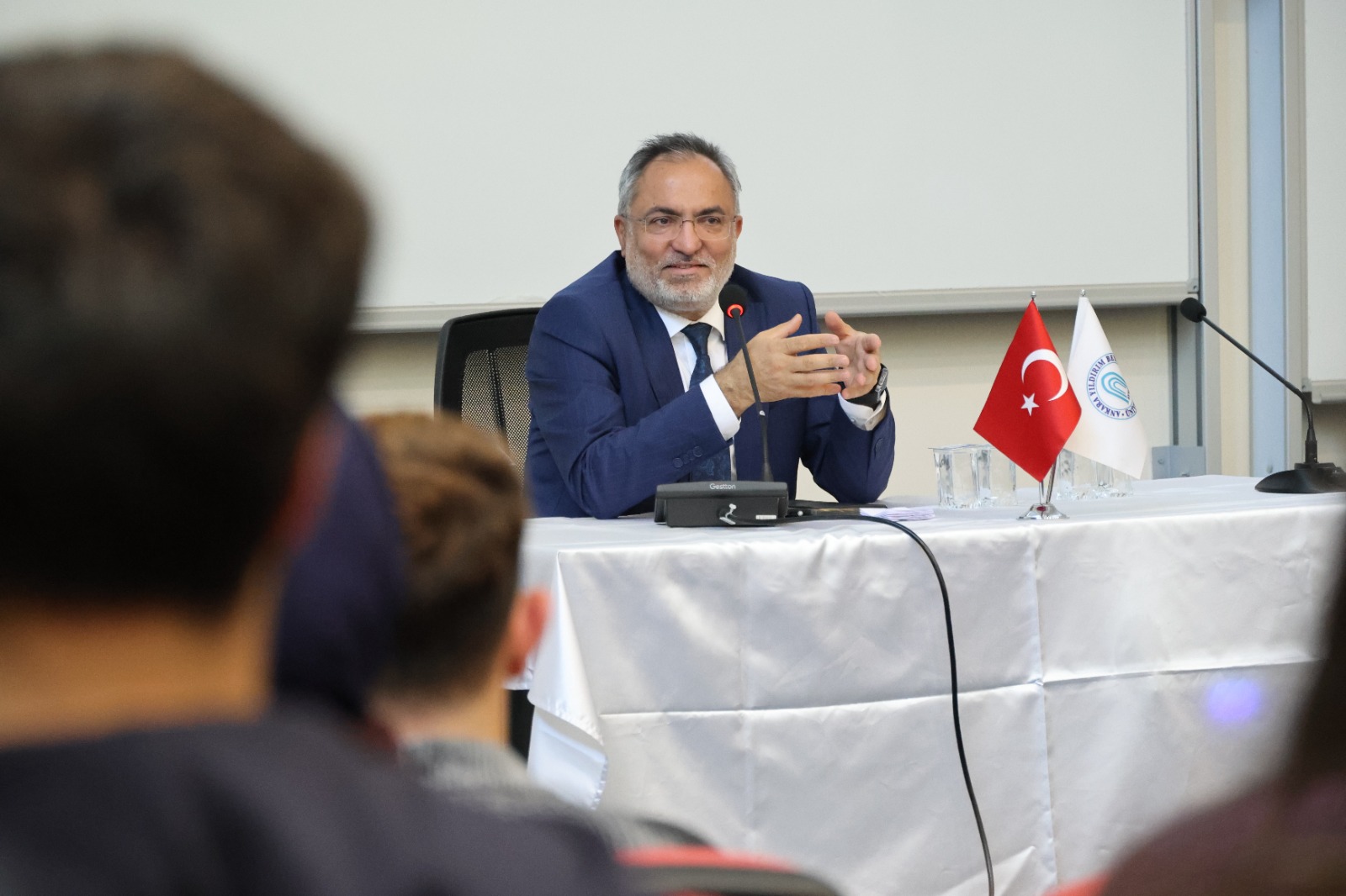 Ankara Yıldırım Beyazıt Üniversitesi Galeri Resmi