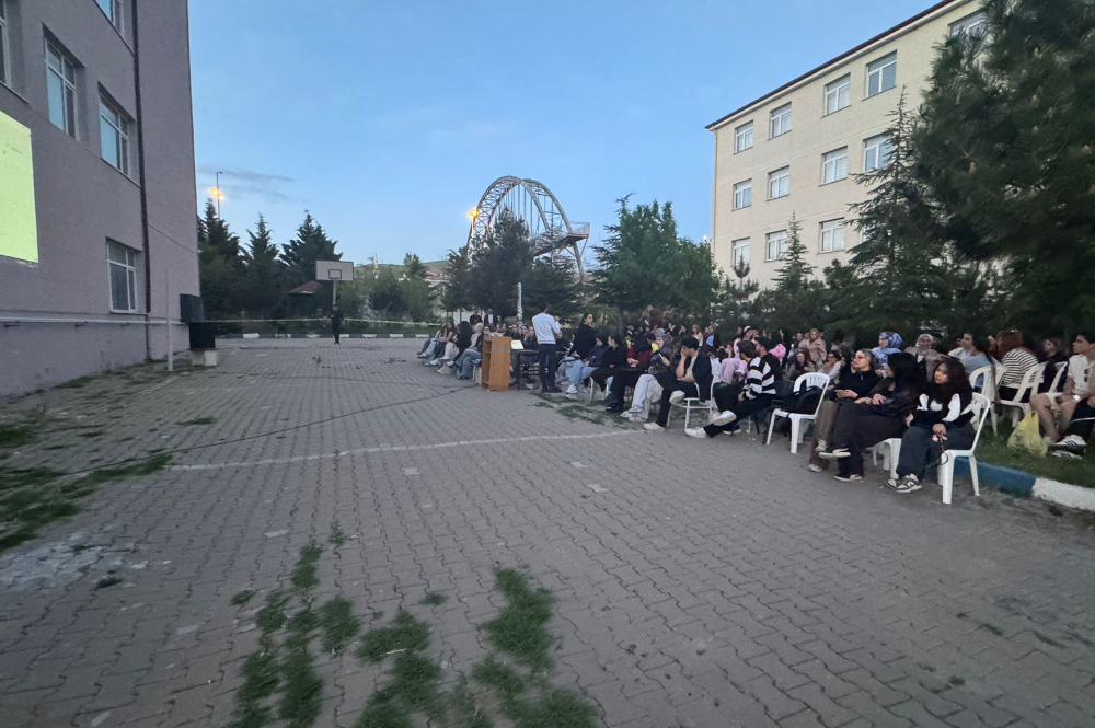 Ankara Yıldırım Beyazıt Üniversitesi Galeri Resmi