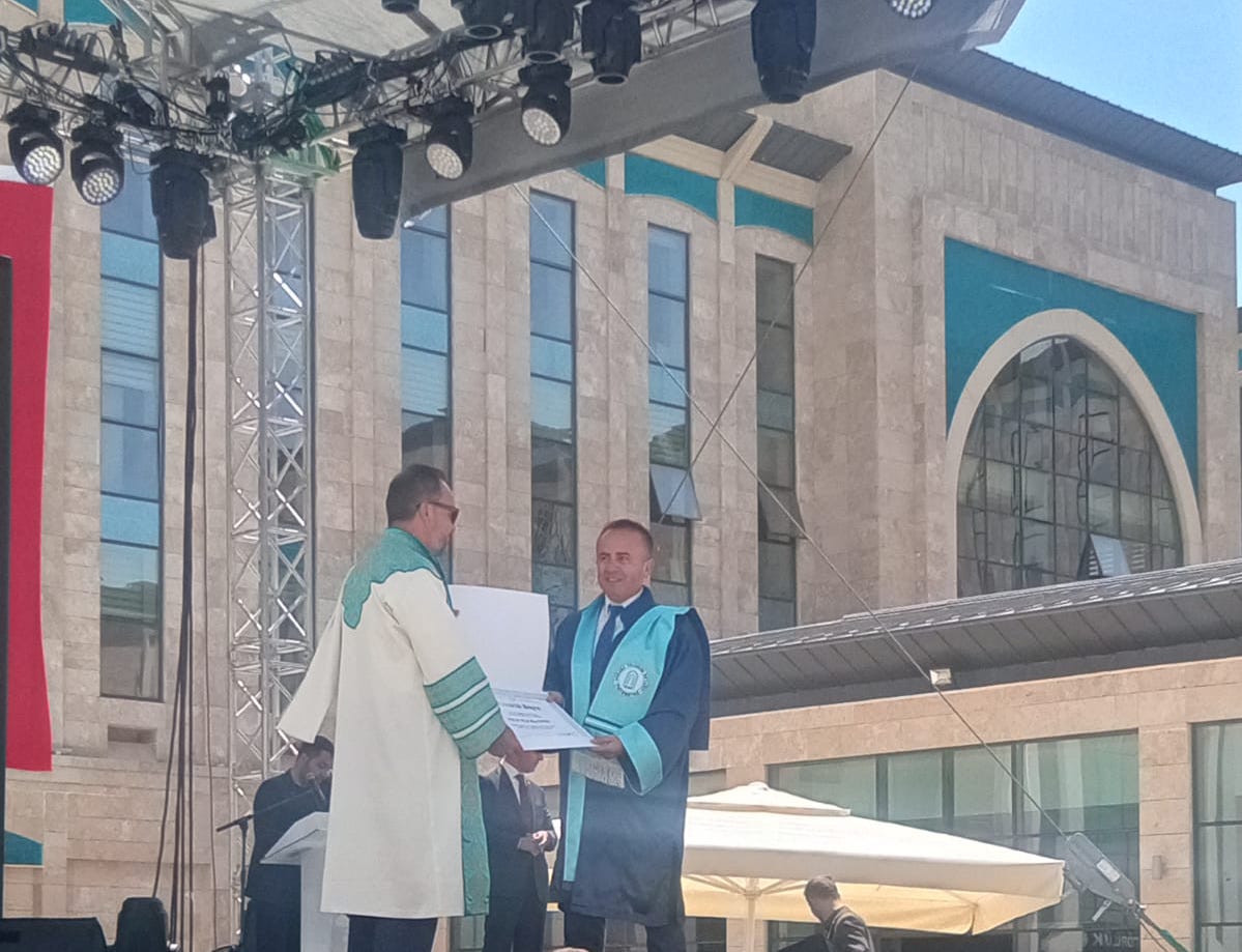 Akademik Personel Cübbe Giyme Töreni2.jpeg