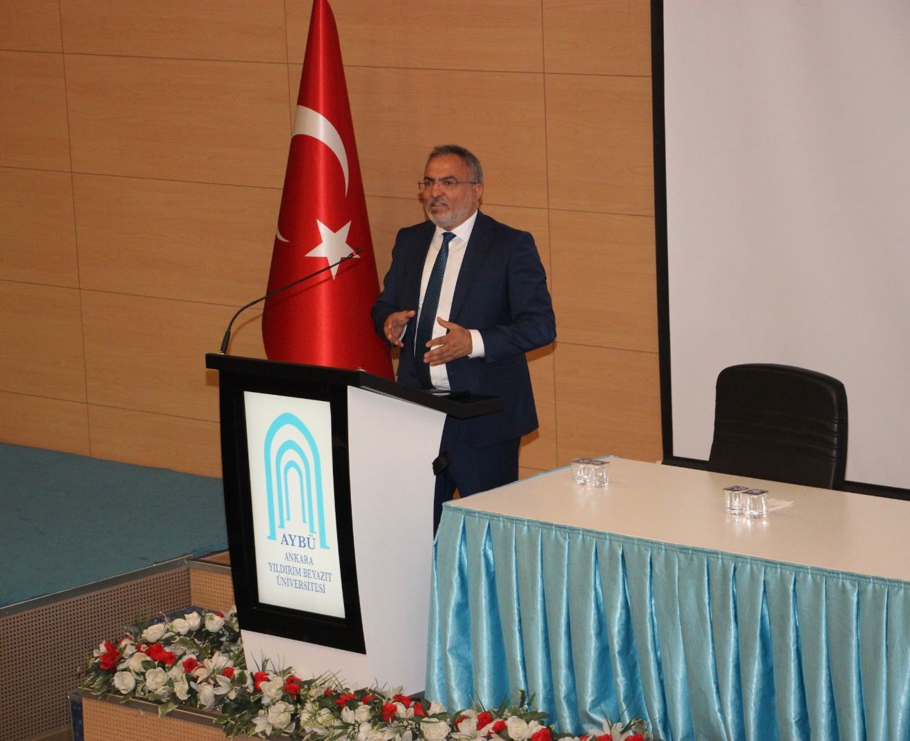 Ankara Yıldırım Beyazıt Üniversitesi Galeri Resmi