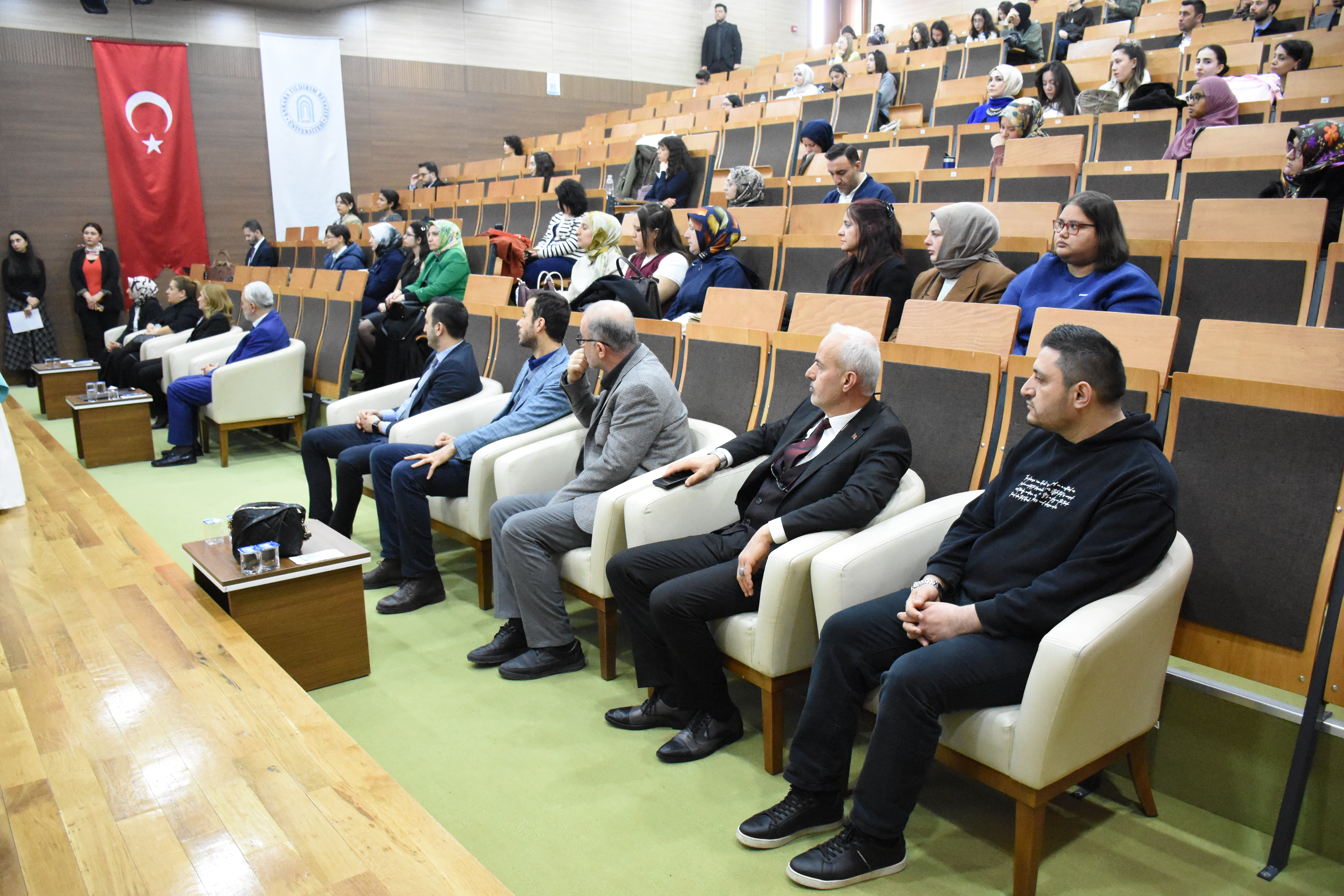 Ankara Yıldırım Beyazıt Üniversitesi Galeri Resmi