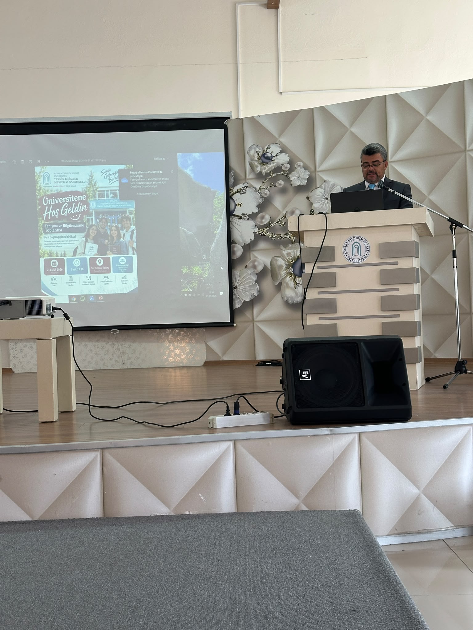 Ankara Yıldırım Beyazıt Üniversitesi Galeri Resmi