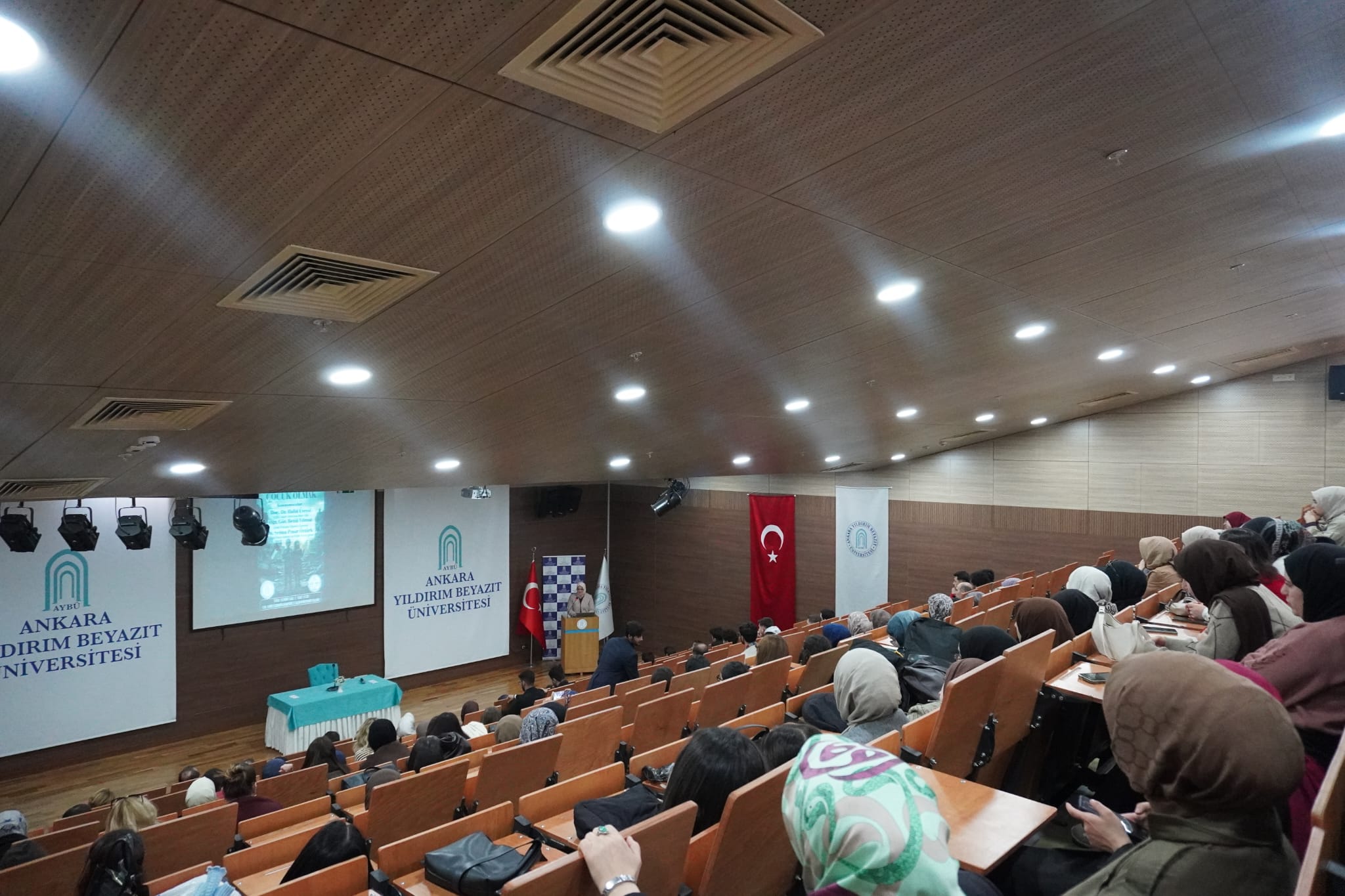 Gazzede Çocuk Olmak Paneline Ait Fotoğraf