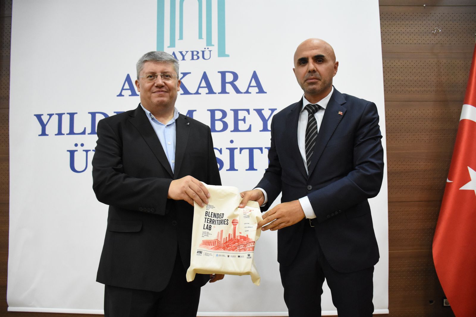 Ankara Yıldırım Beyazıt Üniversitesi Galeri Resmi