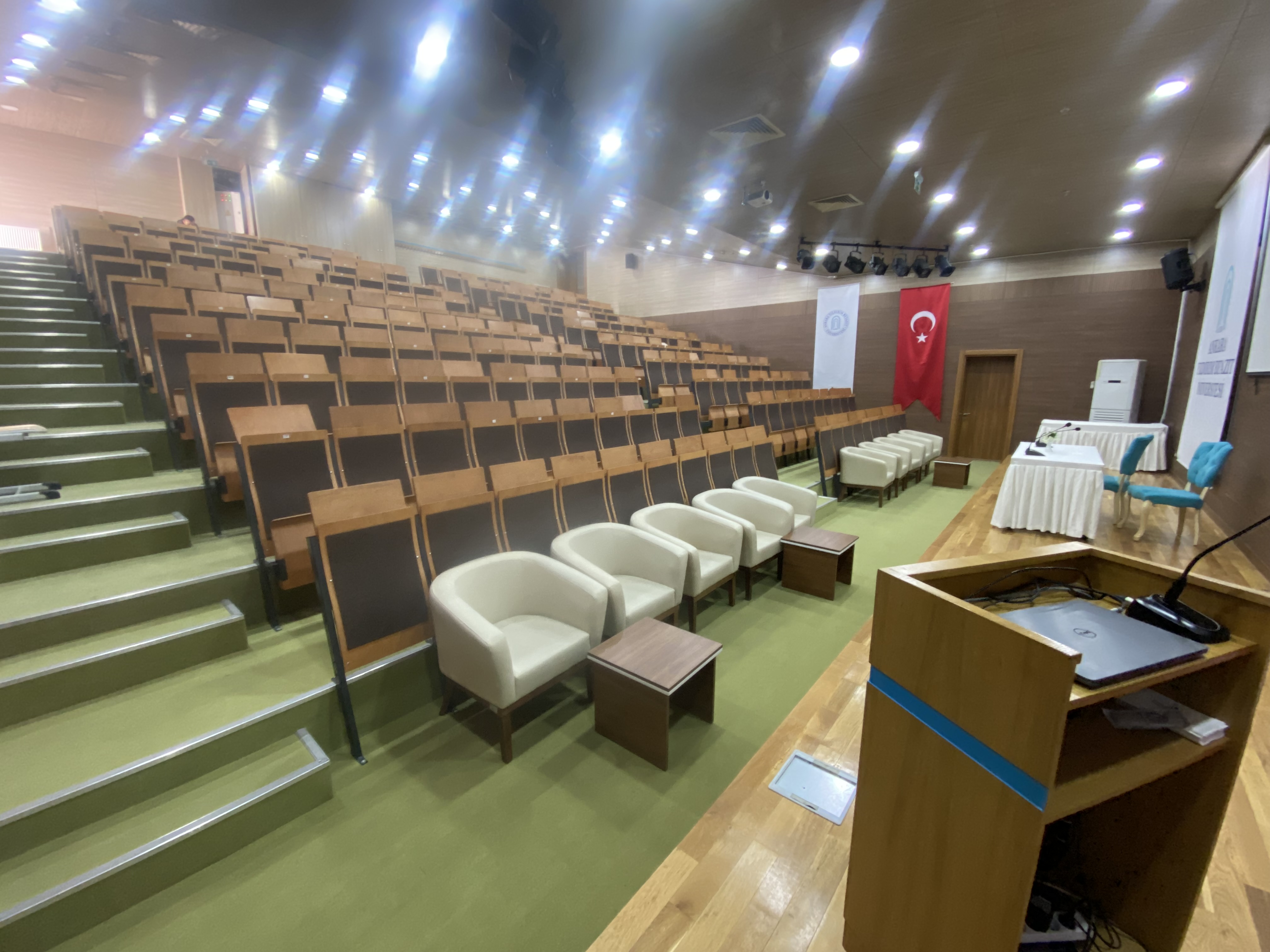 Ankara Yıldırım Beyazıt Üniversitesi Galeri Resmi
