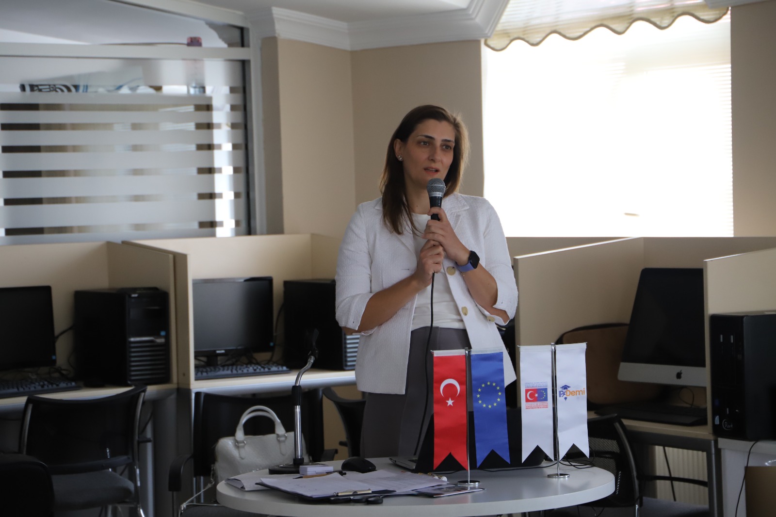 Ankara Yıldırım Beyazıt Üniversitesi Galeri Resmi