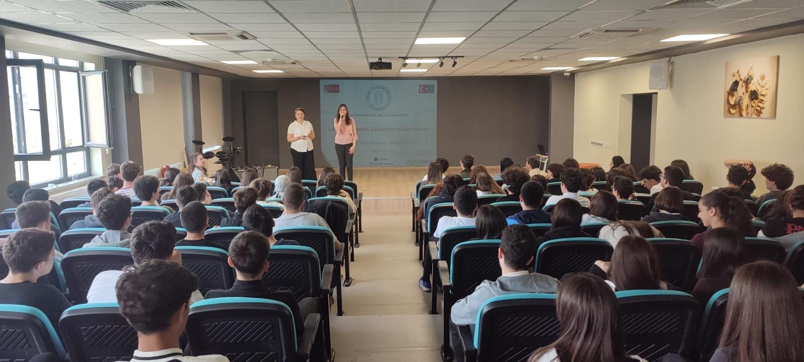 Ankara Yıldırım Beyazıt Üniversitesi Galeri Resmi