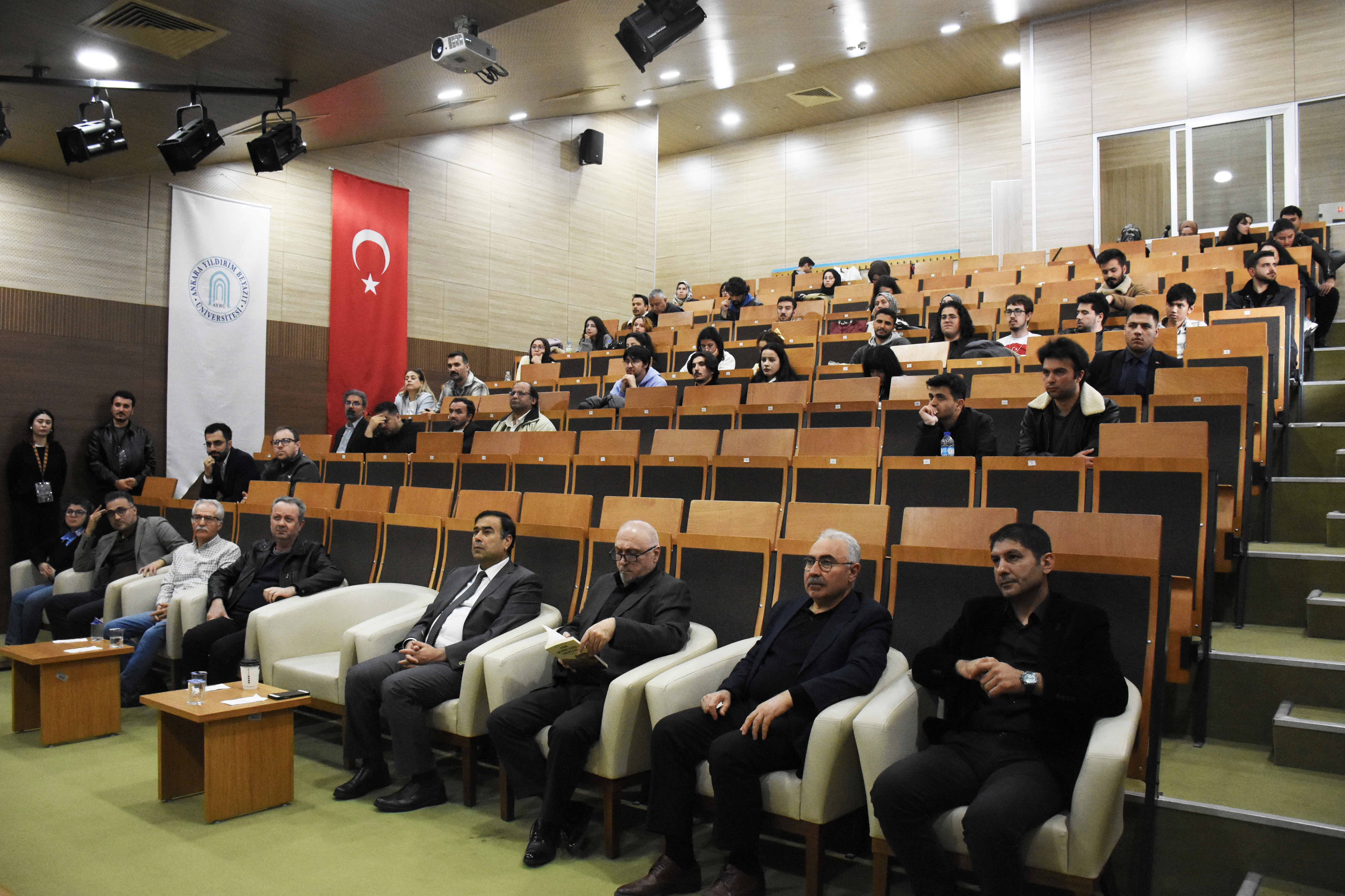 Ankara Yıldırım Beyazıt Üniversitesi Galeri Resmi