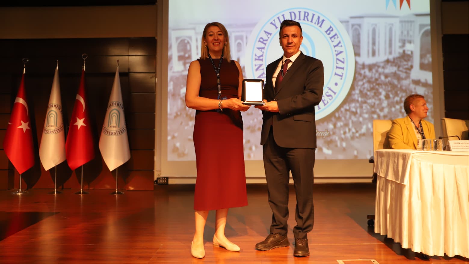 Ankara Yıldırım Beyazıt Üniversitesi Galeri Resmi
