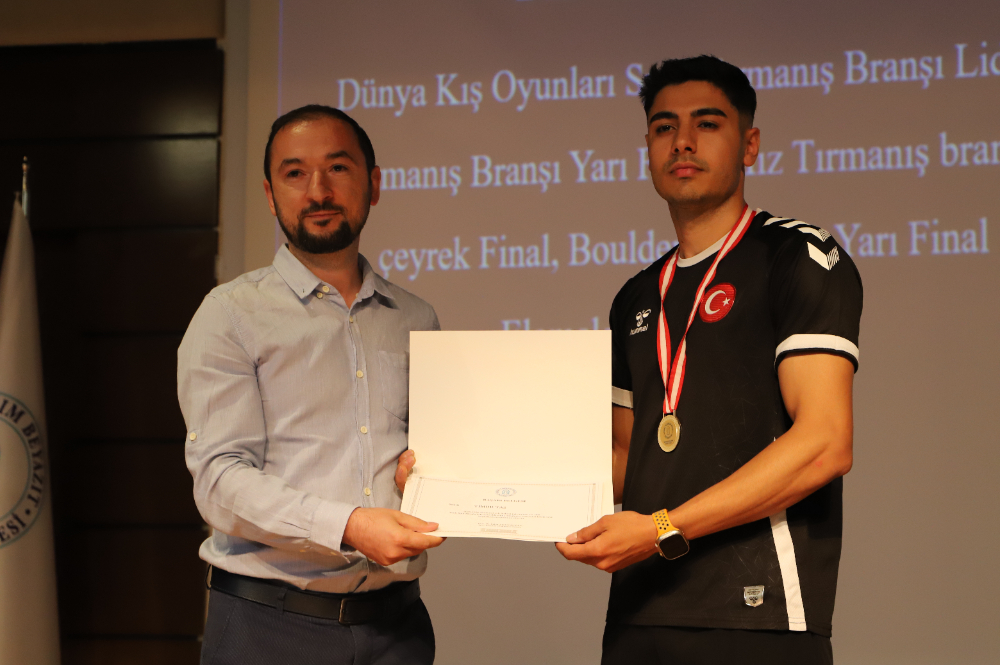 Ankara Yıldırım Beyazıt Üniversitesi Galeri Resmi