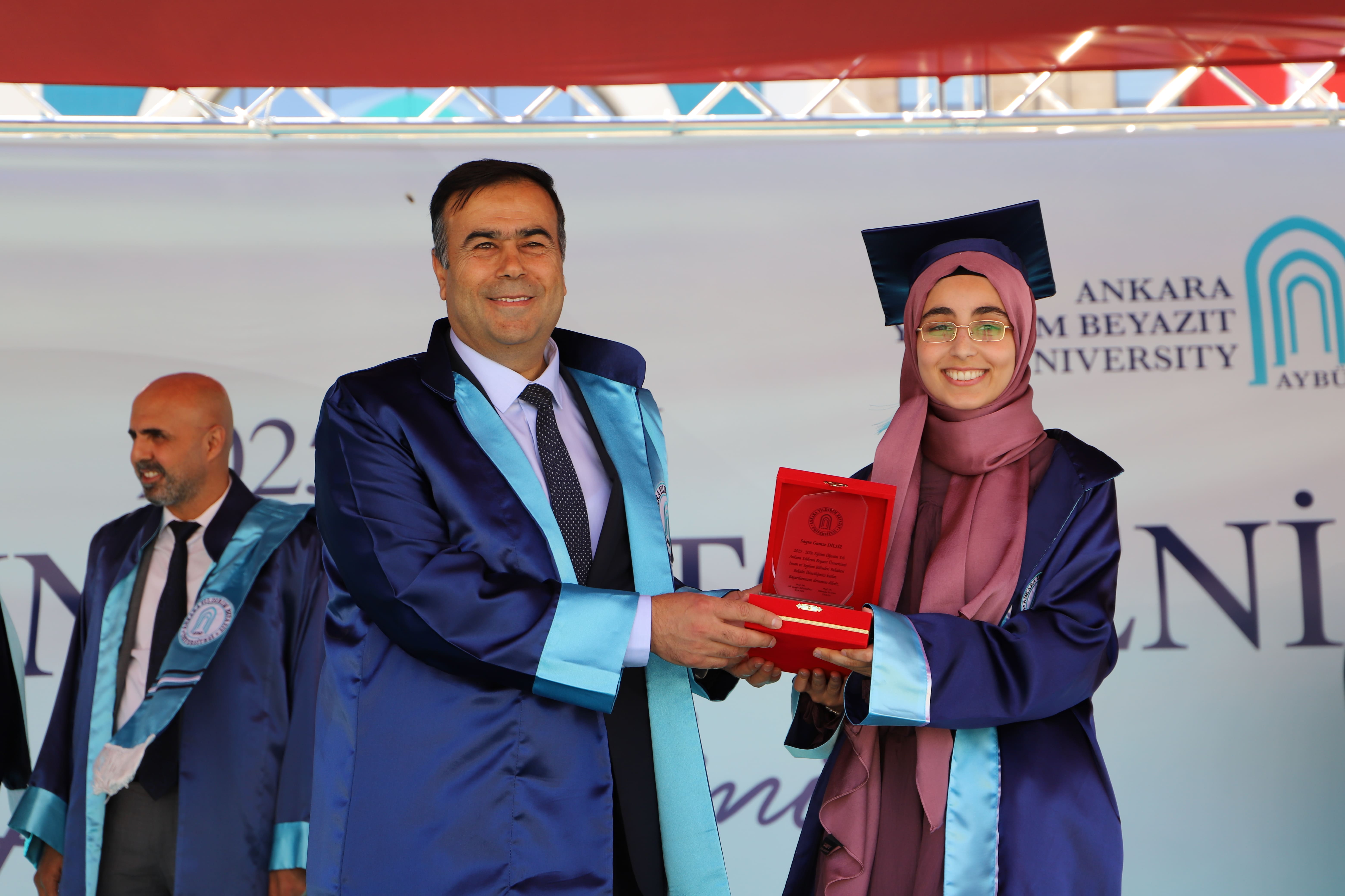 Ankara Yıldırım Beyazıt Üniversitesi Galeri Resmi