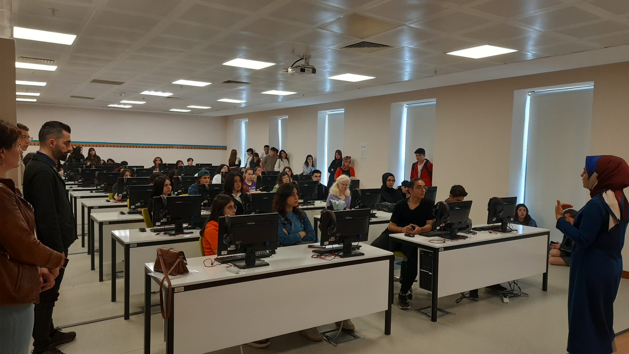 WhatsApp Image 2023-05-10 at 12.36.45.jpeg