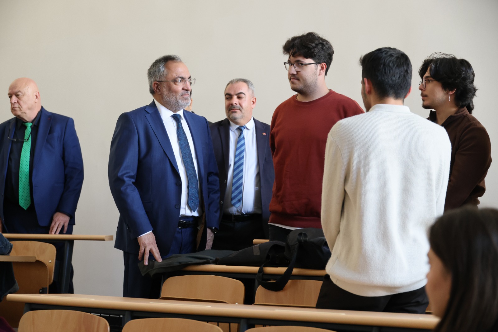 Ankara Yıldırım Beyazıt Üniversitesi Galeri Resmi