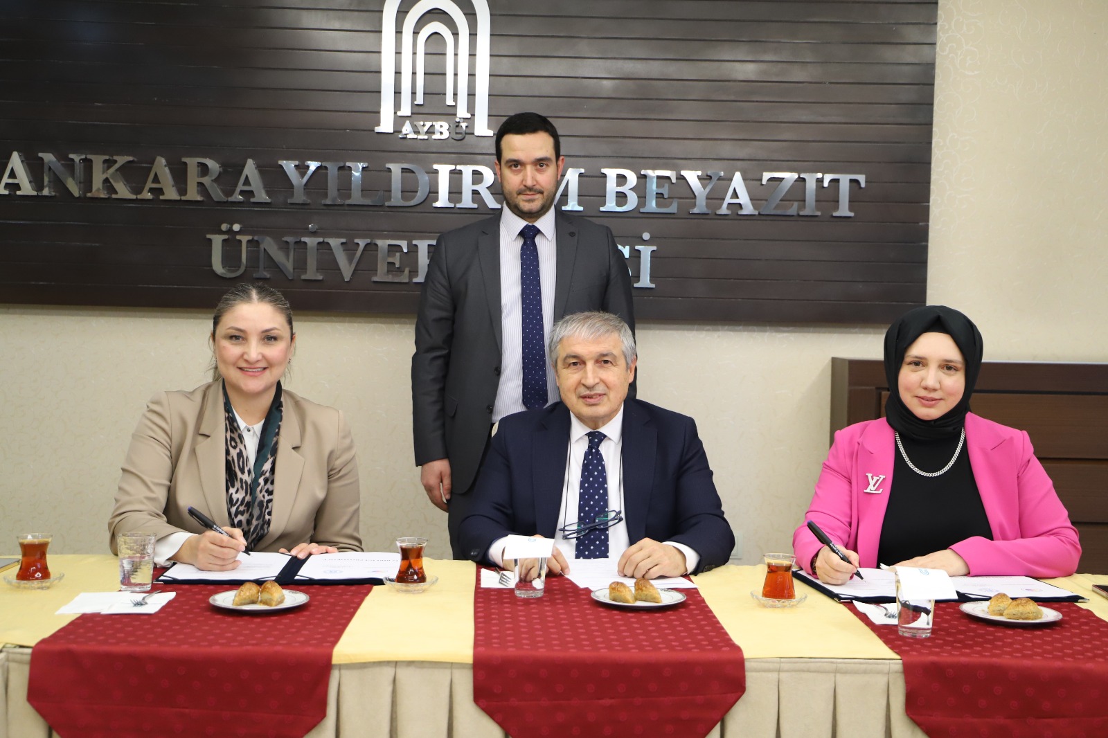 WhatsApp Image 2024-02-19 at 16.00.22 (2).jpeg