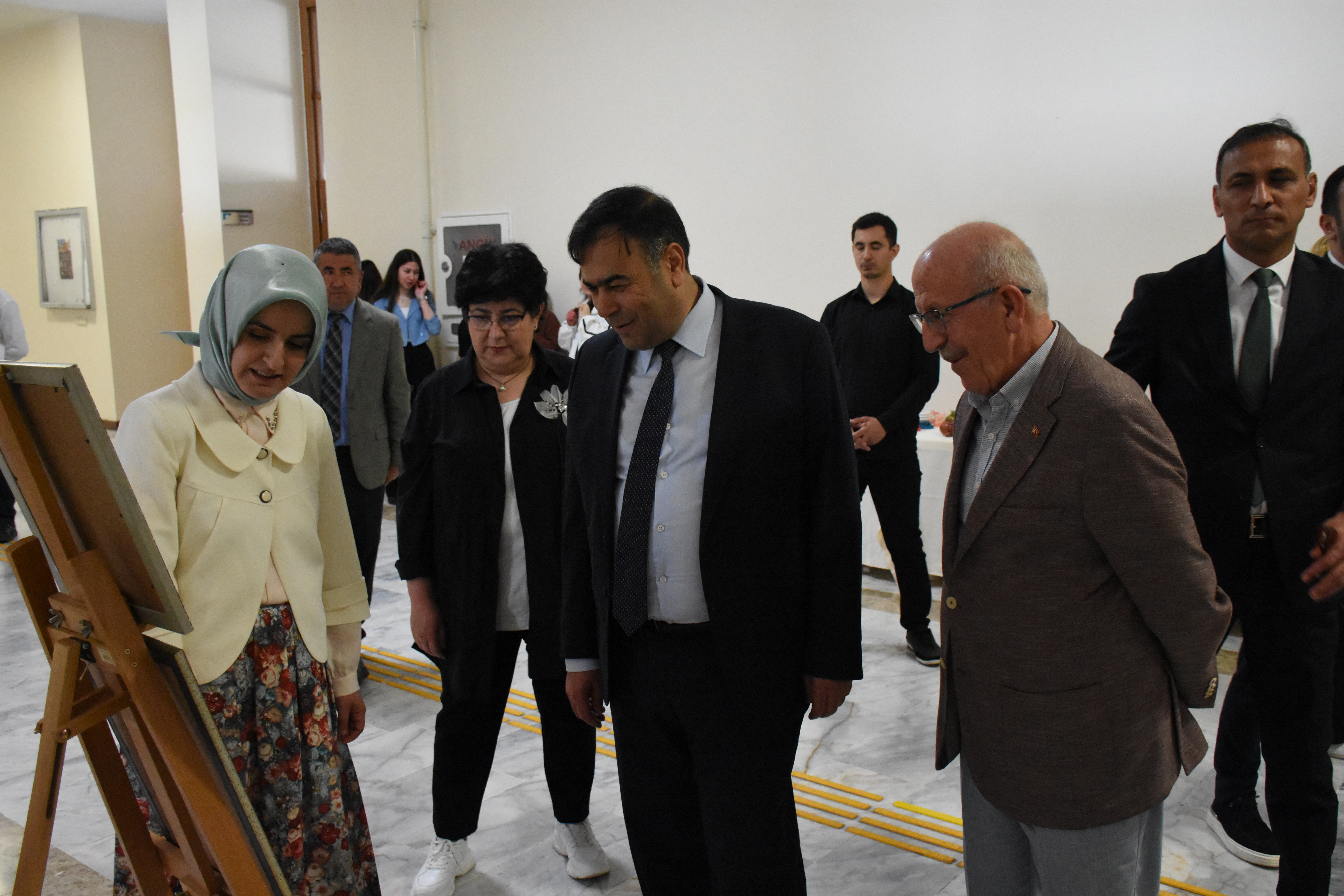 Ankara Yıldırım Beyazıt Üniversitesi Galeri Resmi