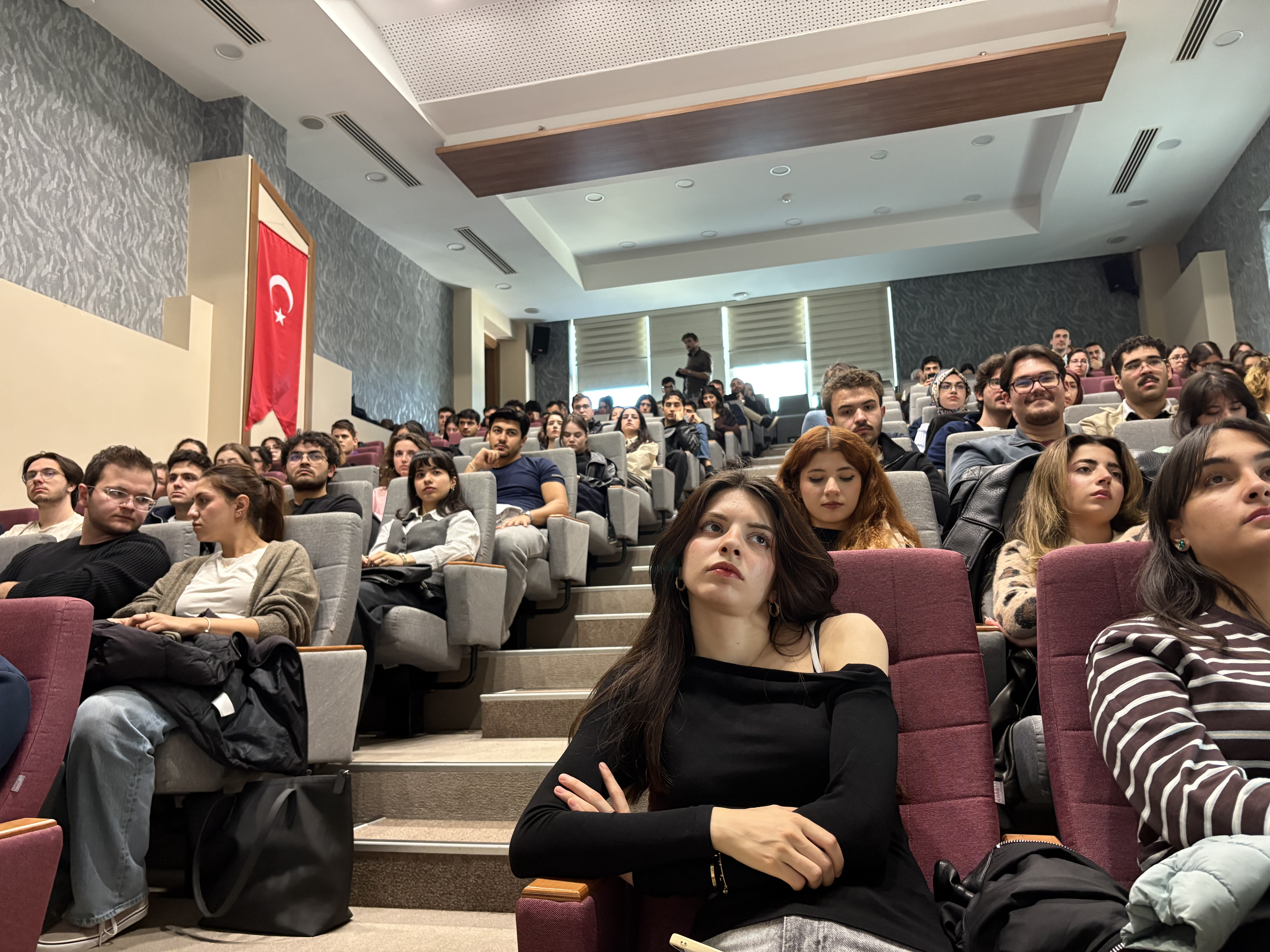 Lisansüstü eğitim bilgilendirmesi görseli