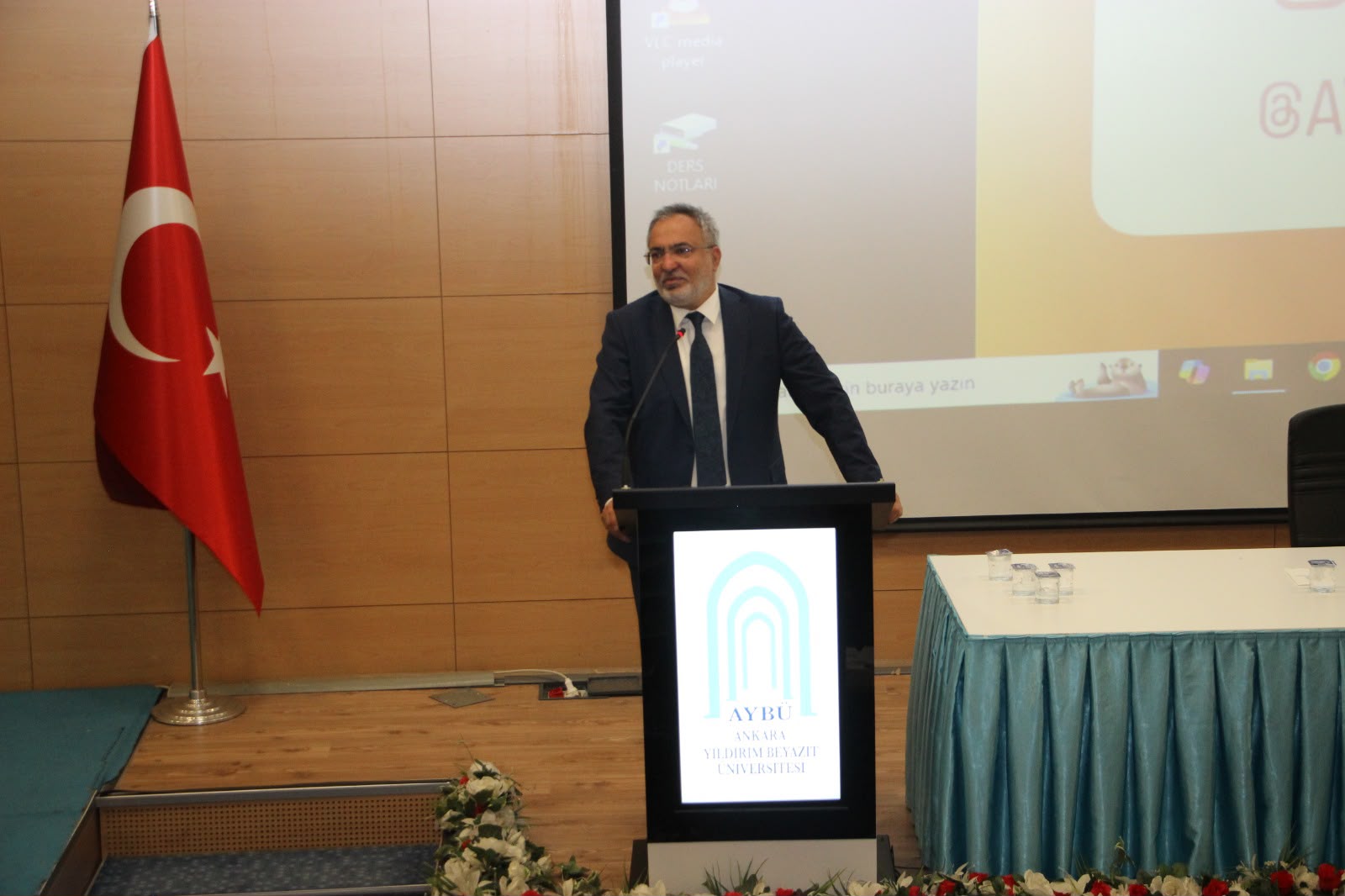 Ankara Yıldırım Beyazıt Üniversitesi Galeri Resmi