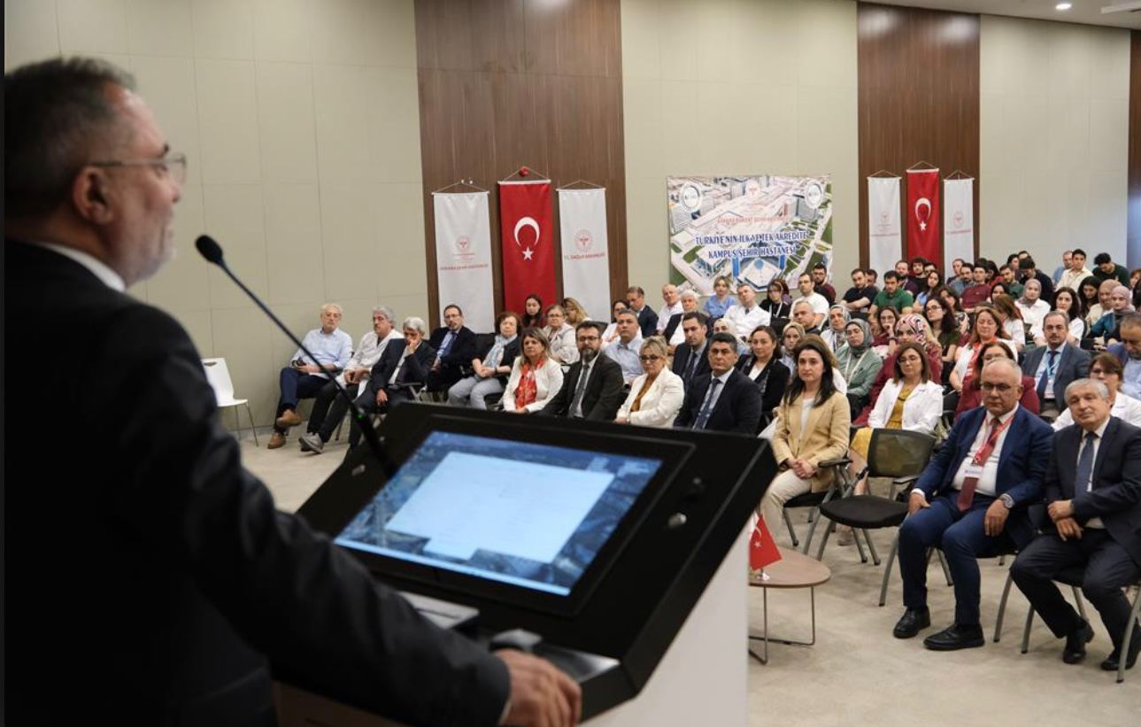 Ankara Yıldırım Beyazıt Üniversitesi Galeri Resmi