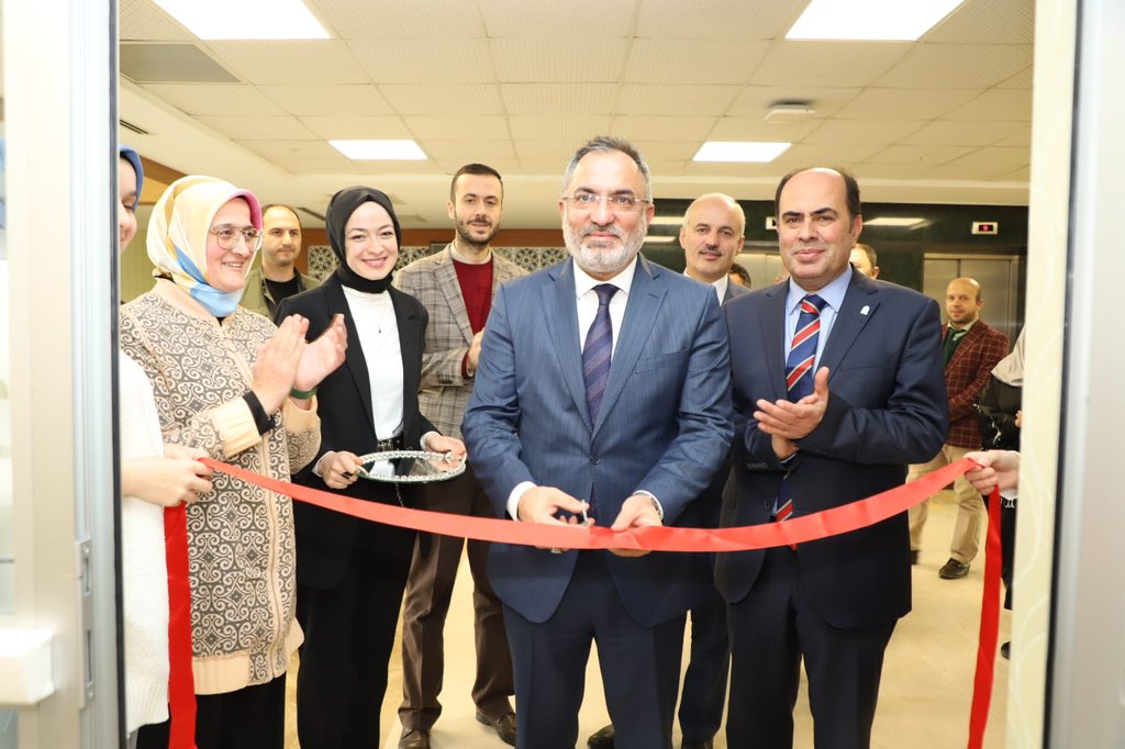 WhatsApp Image 2023-12-04 at 09.05.30 (3).jpeg