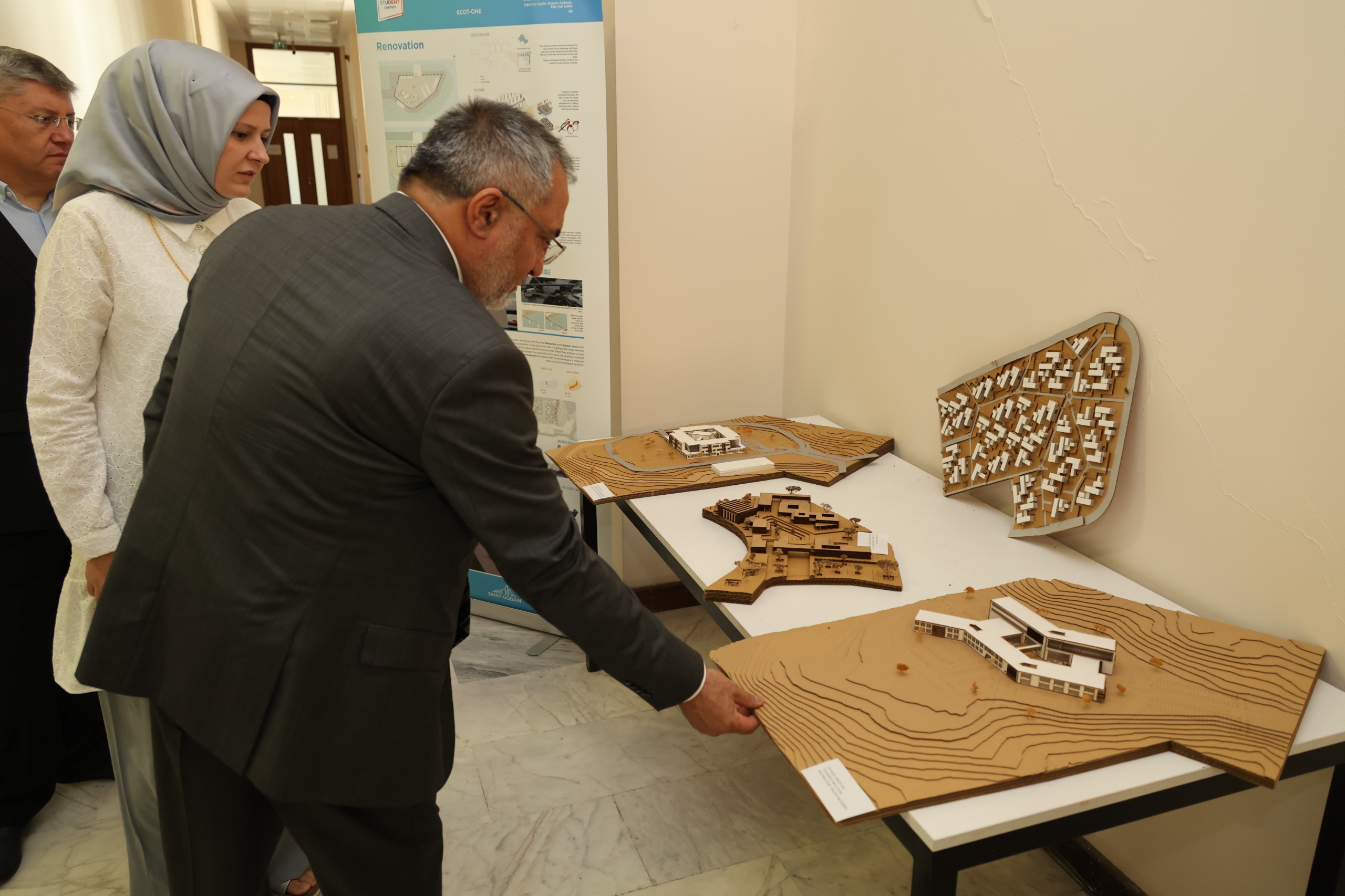 Ankara Yıldırım Beyazıt Üniversitesi Galeri Resmi