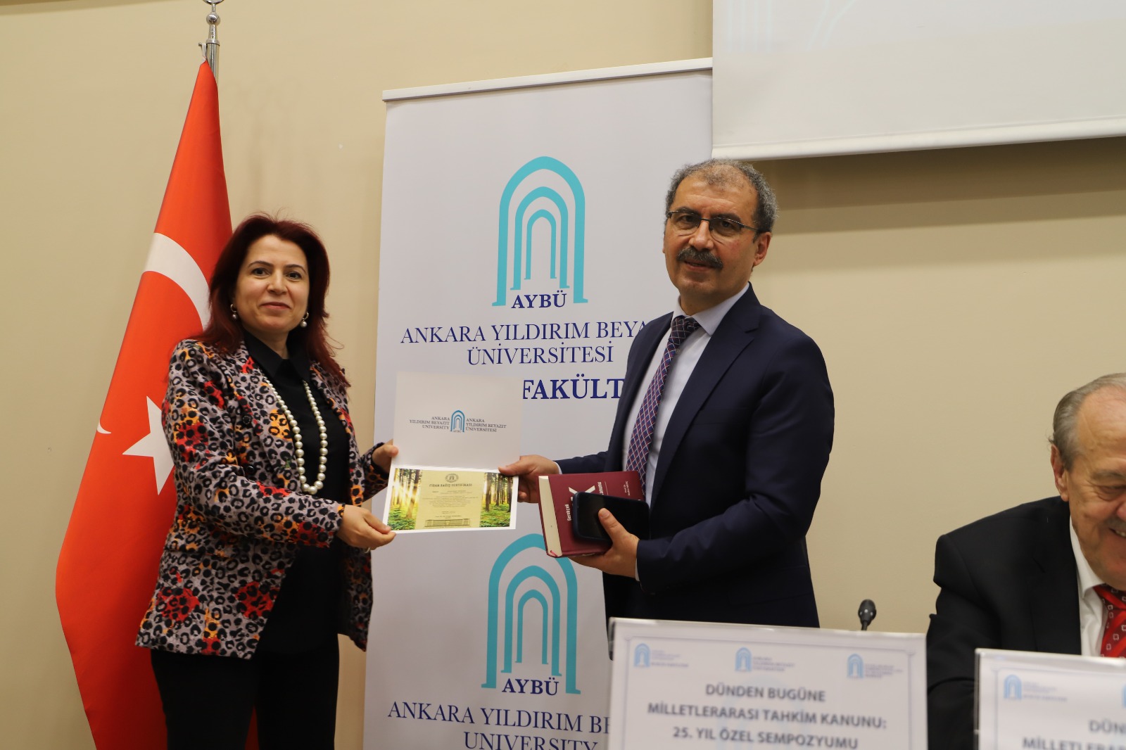 Ankara Yıldırım Beyazıt Üniversitesi Galeri Resmi