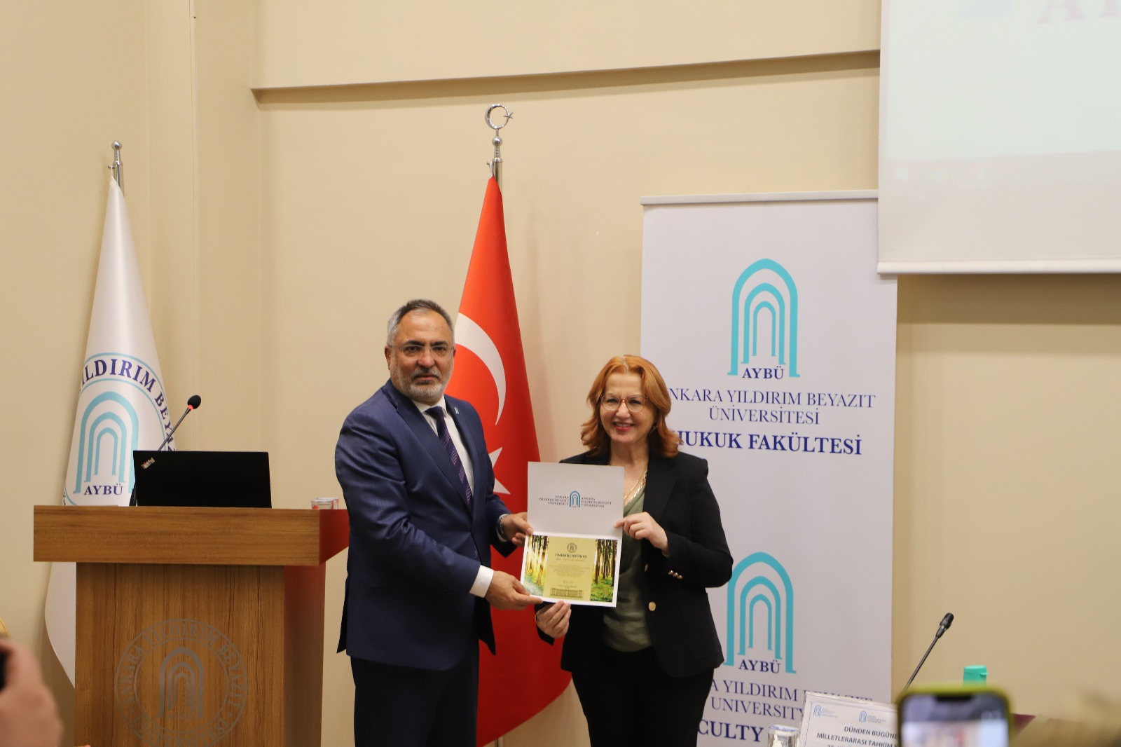 Ankara Yıldırım Beyazıt Üniversitesi Galeri Resmi